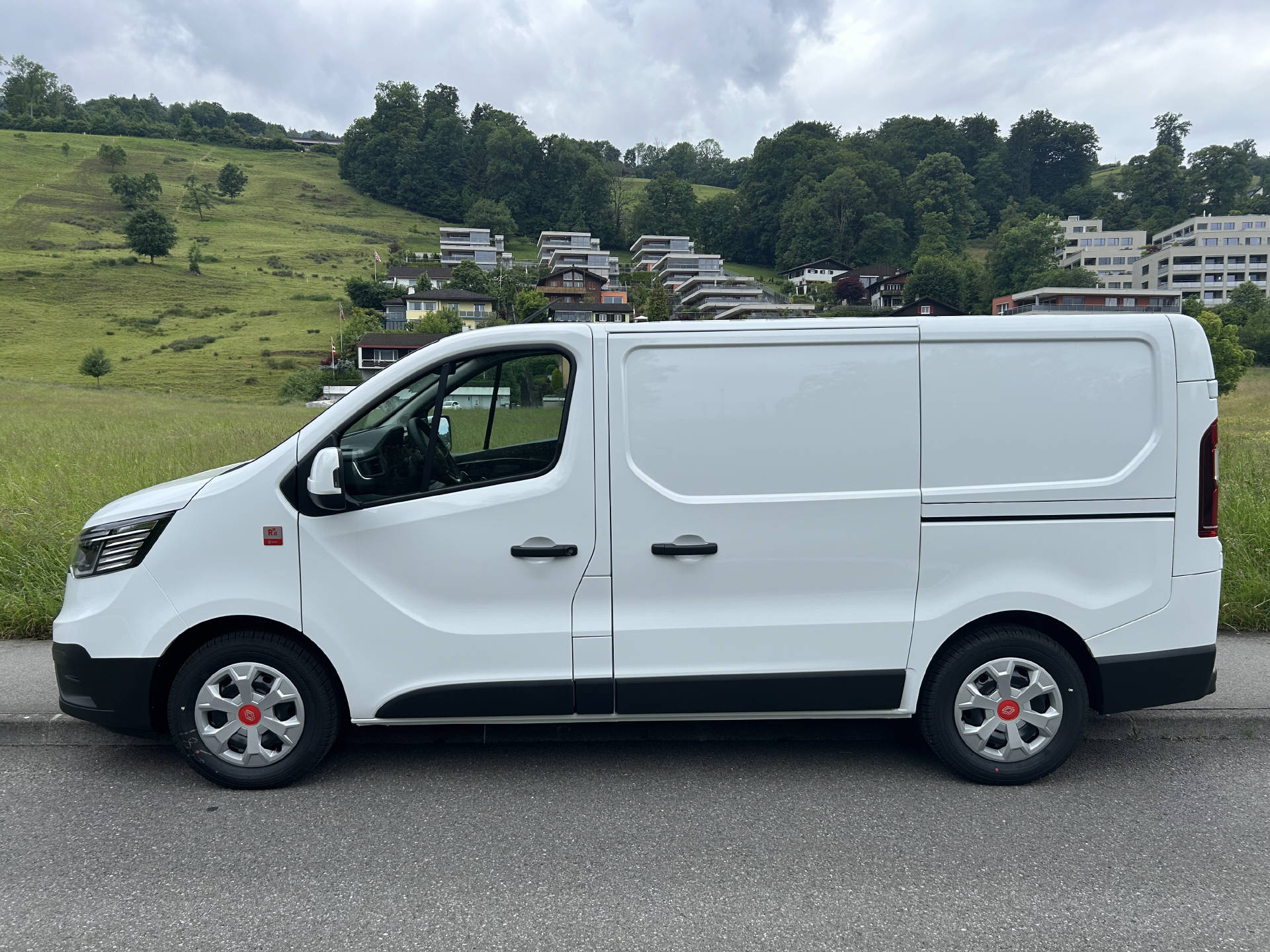 RENAULT Trafic Kaw. 3.0 t L1 H1 E-Tech-image-4