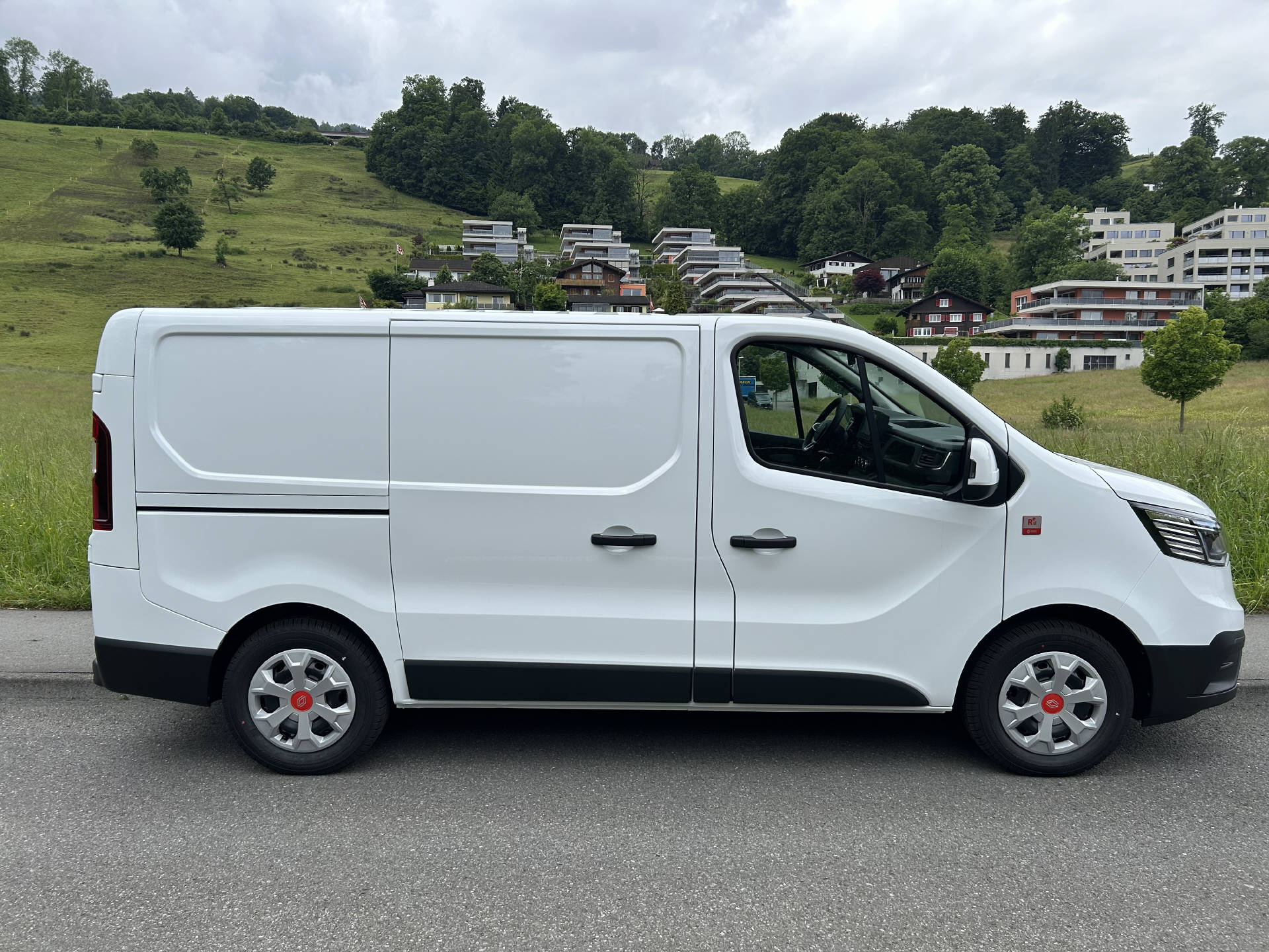 RENAULT Trafic Kaw. 3.0 t L1 H1 E-Tech-image-5