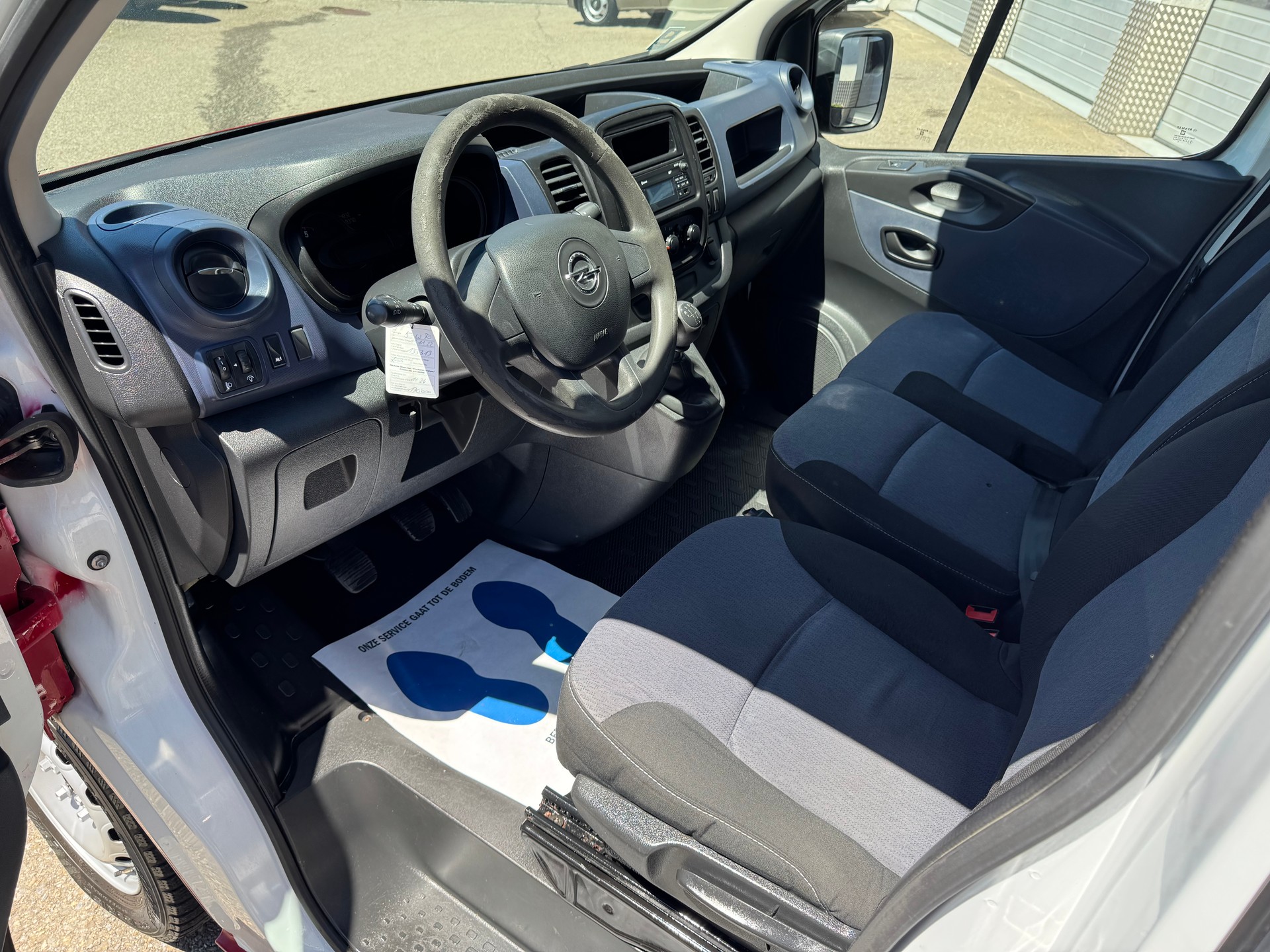 OPEL Vivaro 1.6 CDTI 2.7t L1H1-image-4