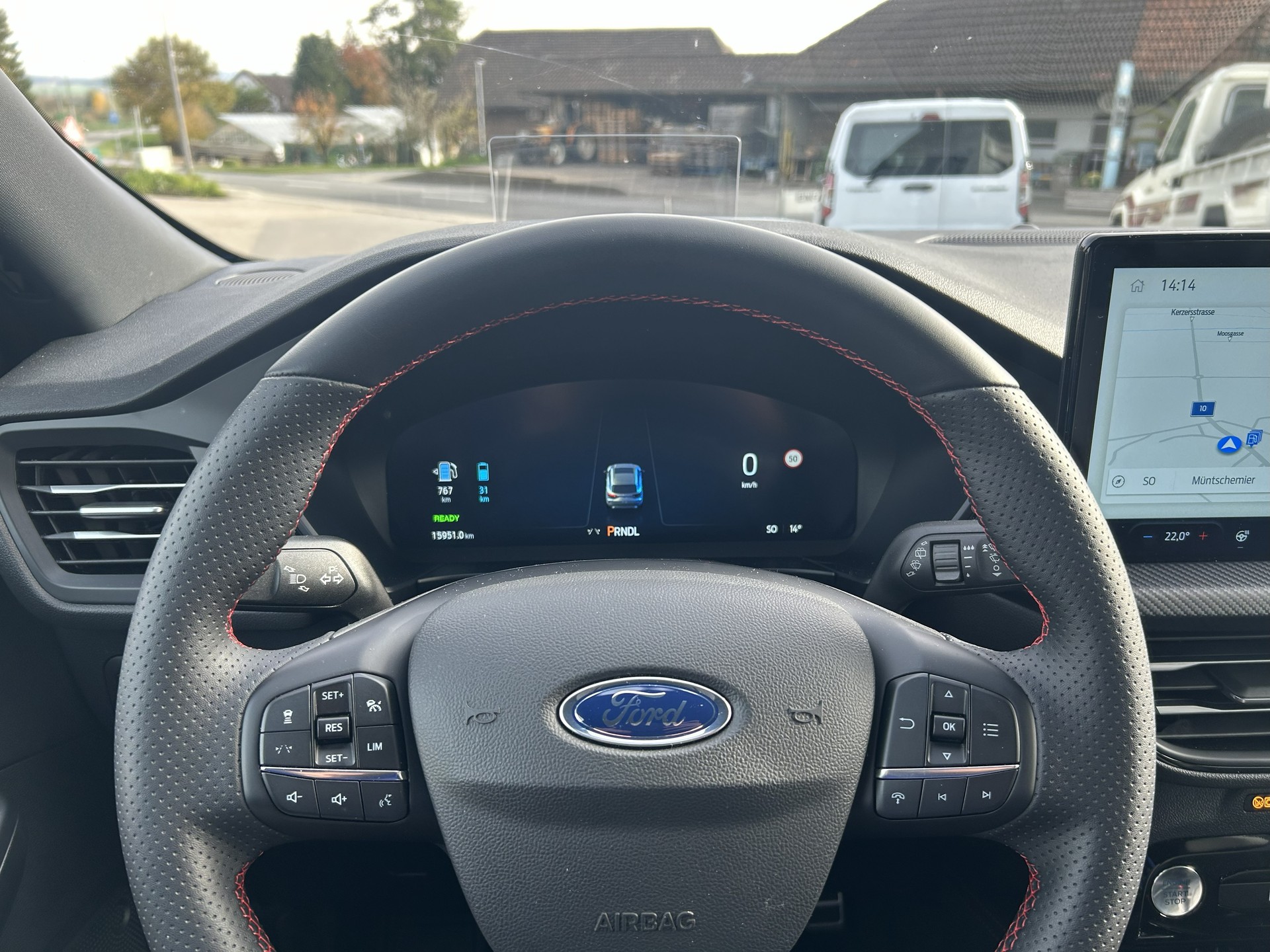 FORD Kuga 2.5 PHEV ST-Line X FWD-image-7