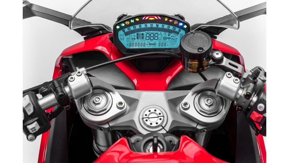 DUCATI 950 Supersport-image-2