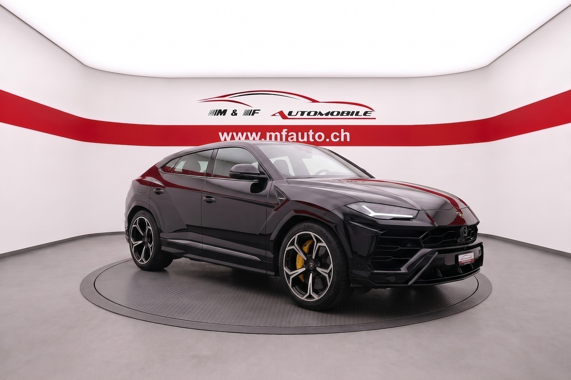 LAMBORGHINI Urus 4.0 CH FAHRZEUG-showroom-element-2