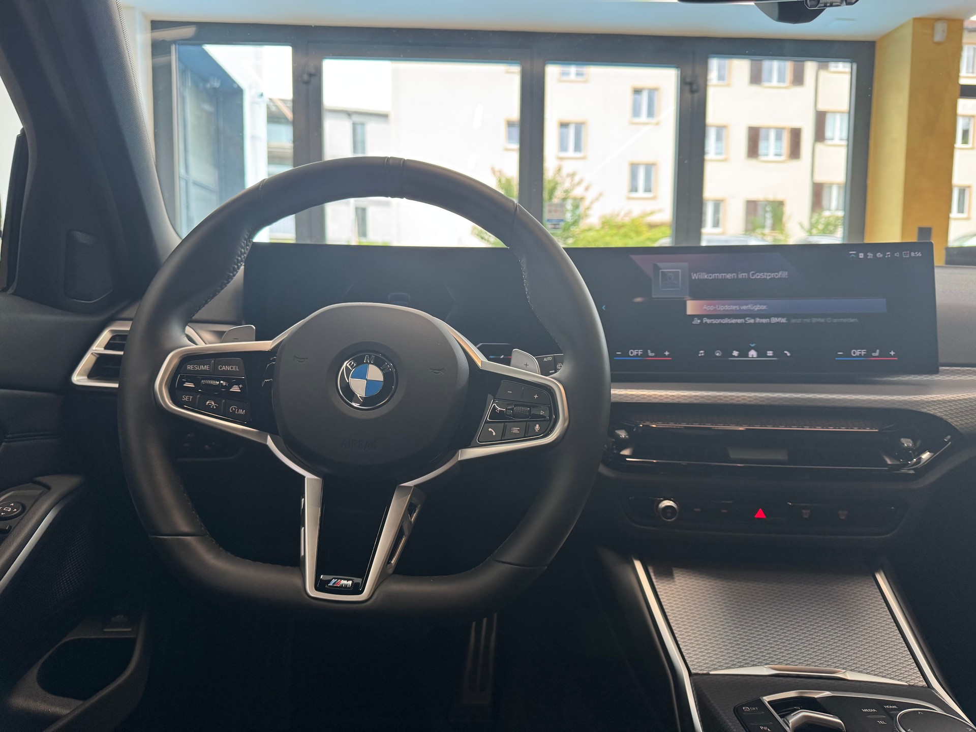 BMW 330i Touring xDrive Steptronic M Sport-image-22