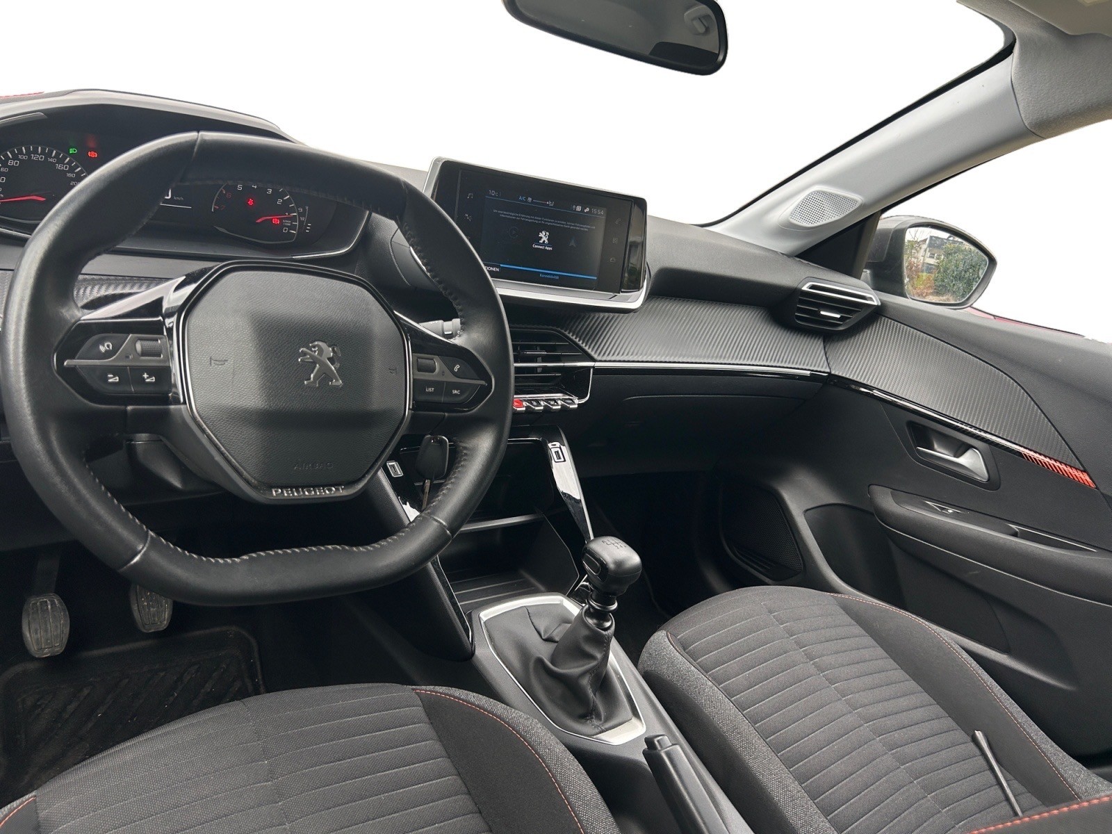 PEUGEOT 208 1.2 PureTech GT Pack-image-6