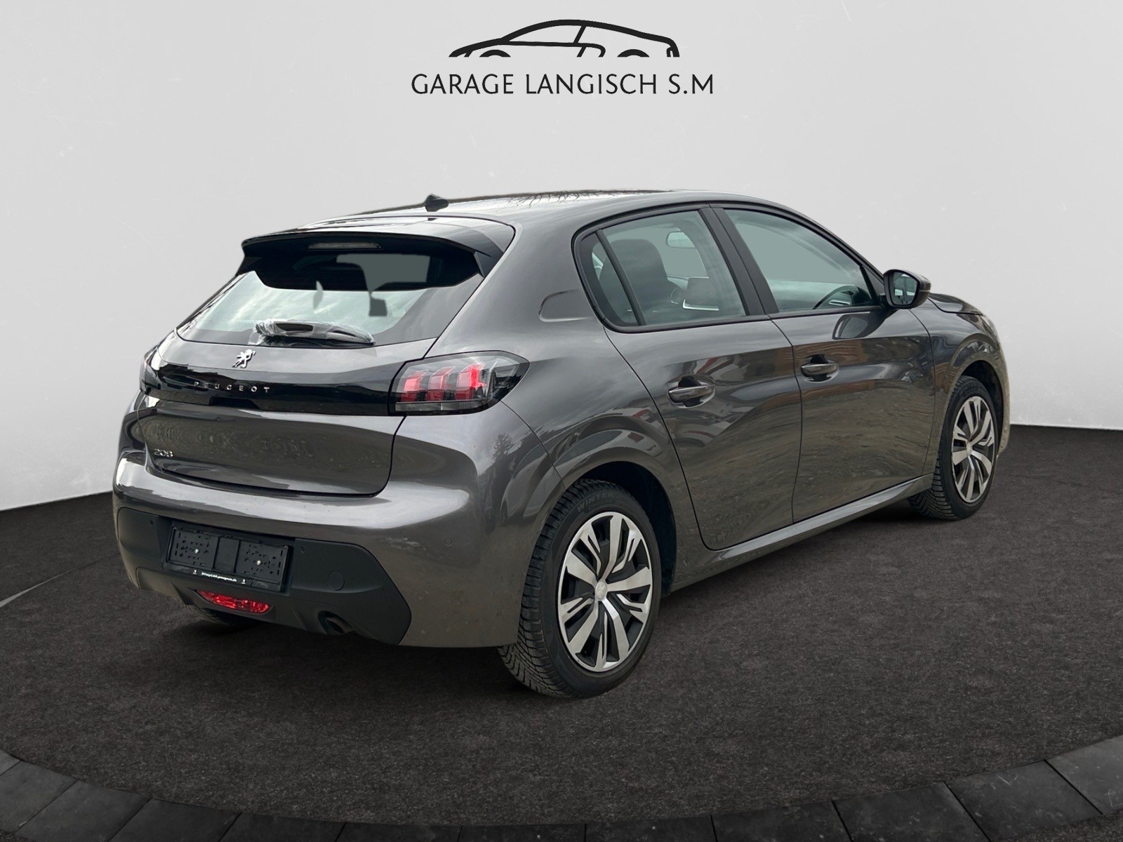PEUGEOT 208 1.2 PureTech GT Pack-image-4
