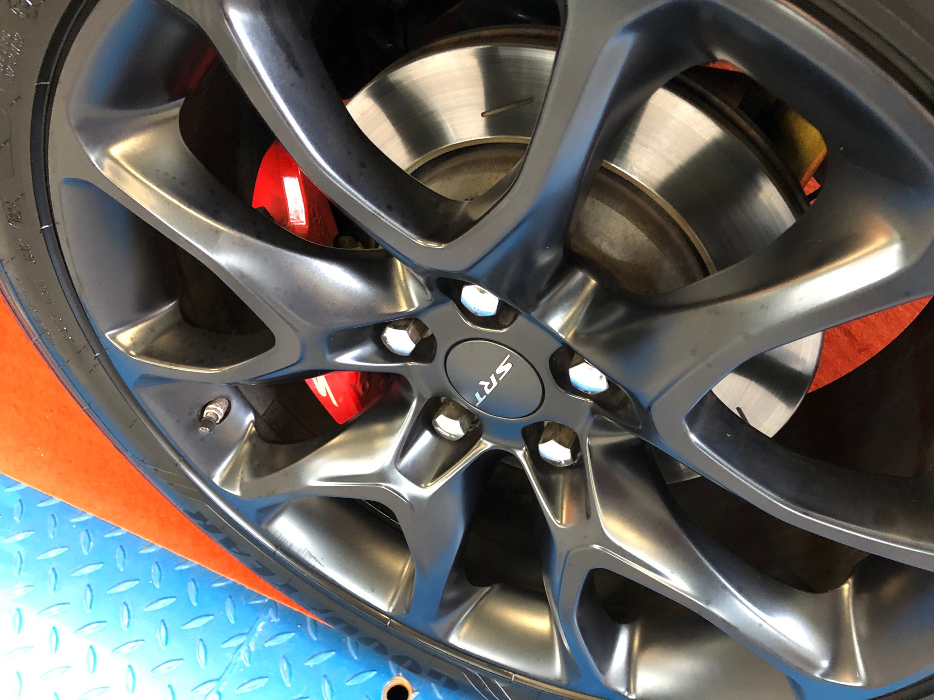 DODGE Durango SRT 6.2-V8 Hellcat AWD-image-5