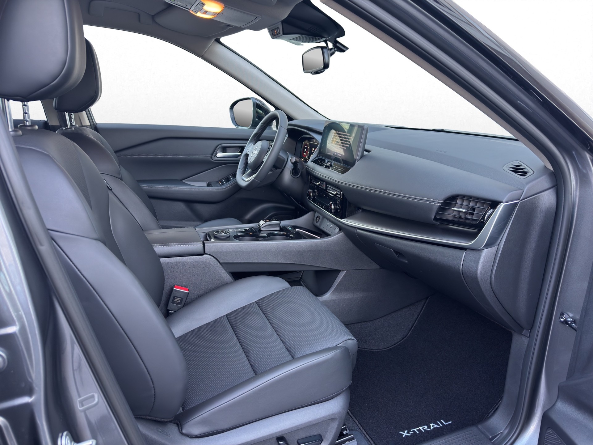 NISSAN X-Trail 1.5 VC-T N-Trek e-4orce-image-15