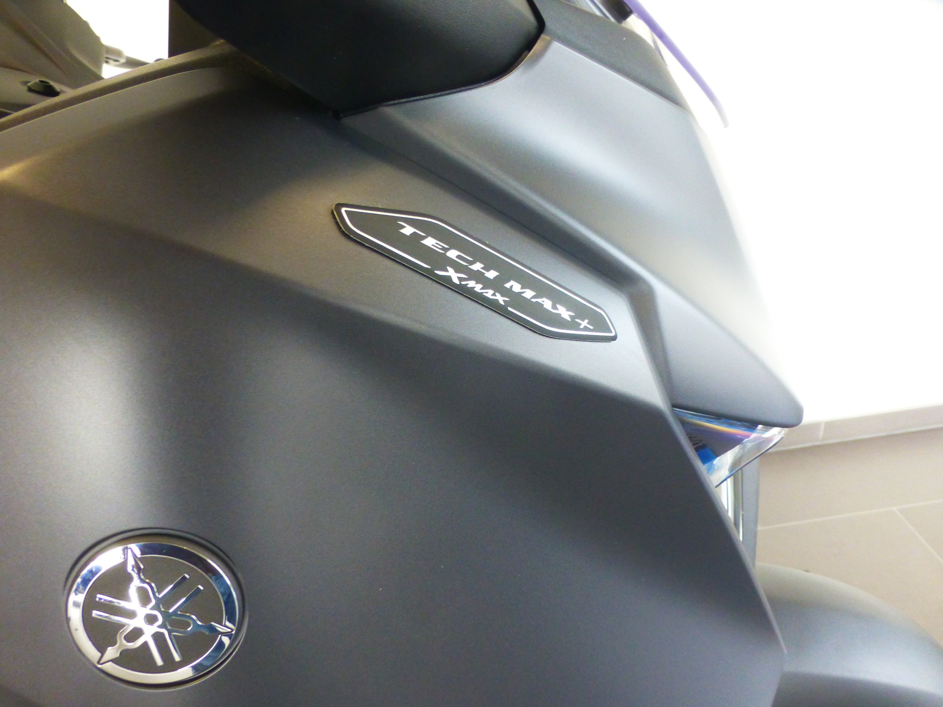 YAMAHA X-Max 300 Tech Max+-image-9
