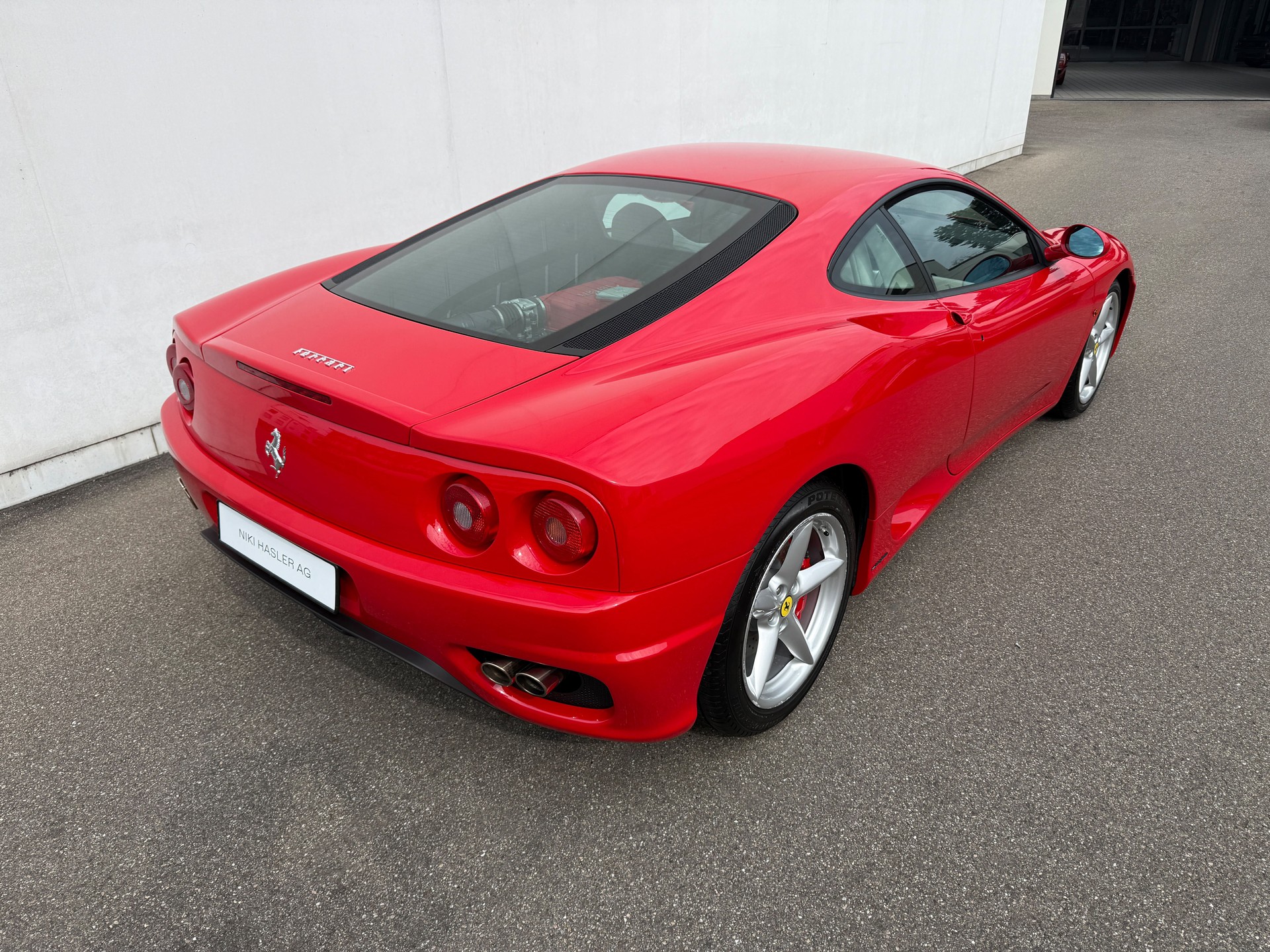 FERRARI F360 Modena Berlinetta-showroom-element-1