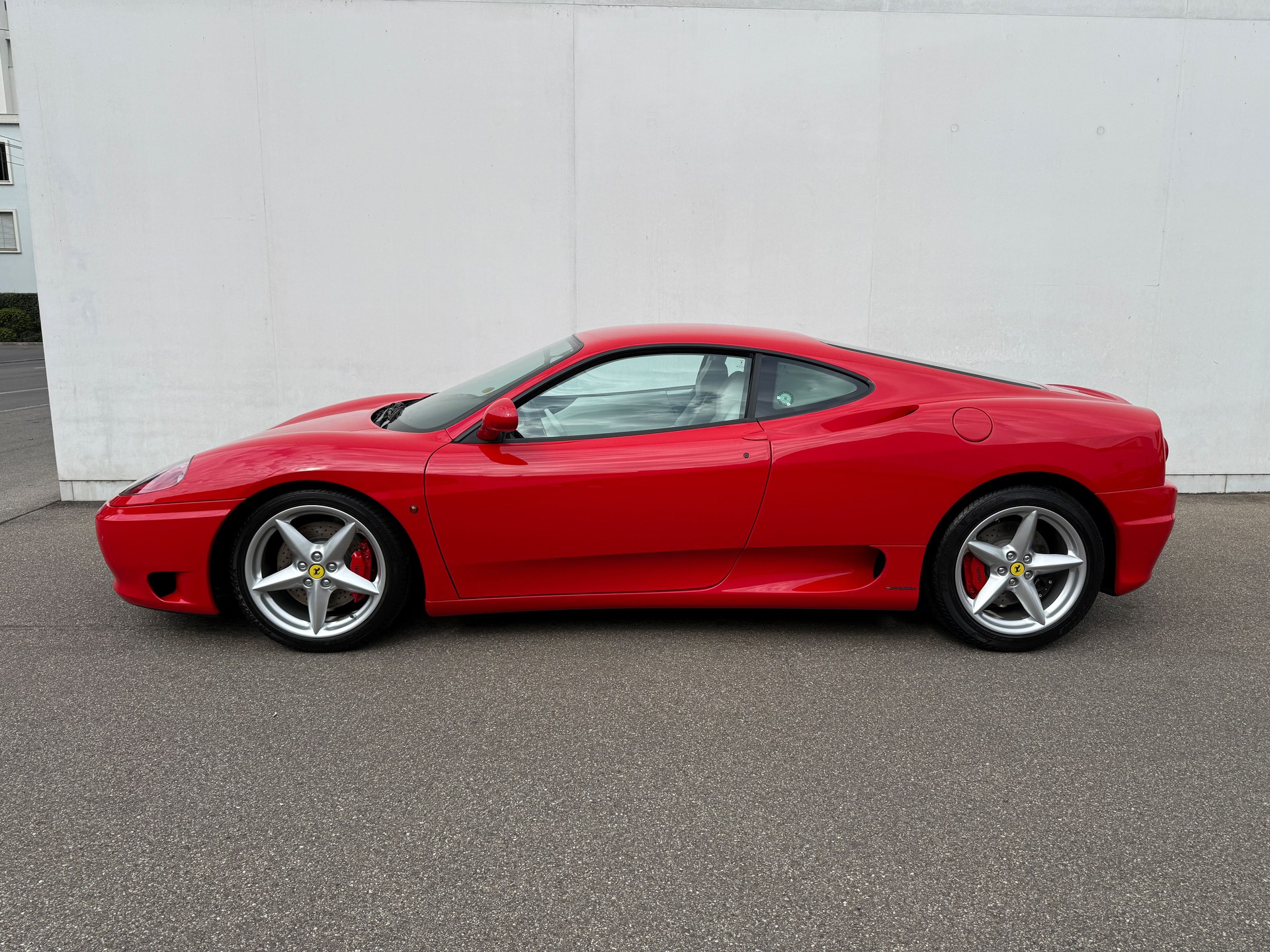 FERRARI F360 Modena Berlinetta-showroom-element-2