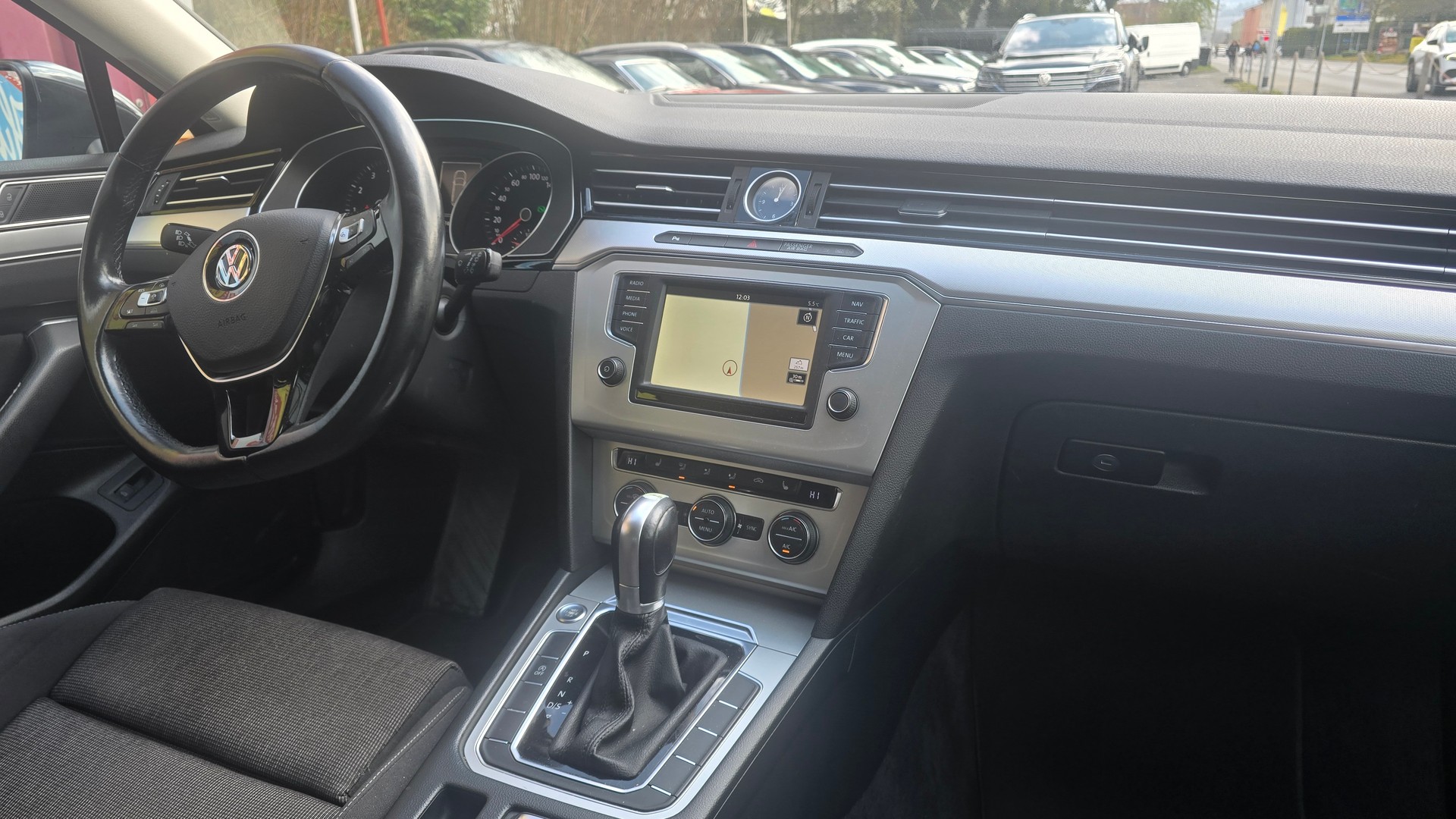 VW Passat Variant 1.4 TSI ACT BMT Comfortline DSG-image-11