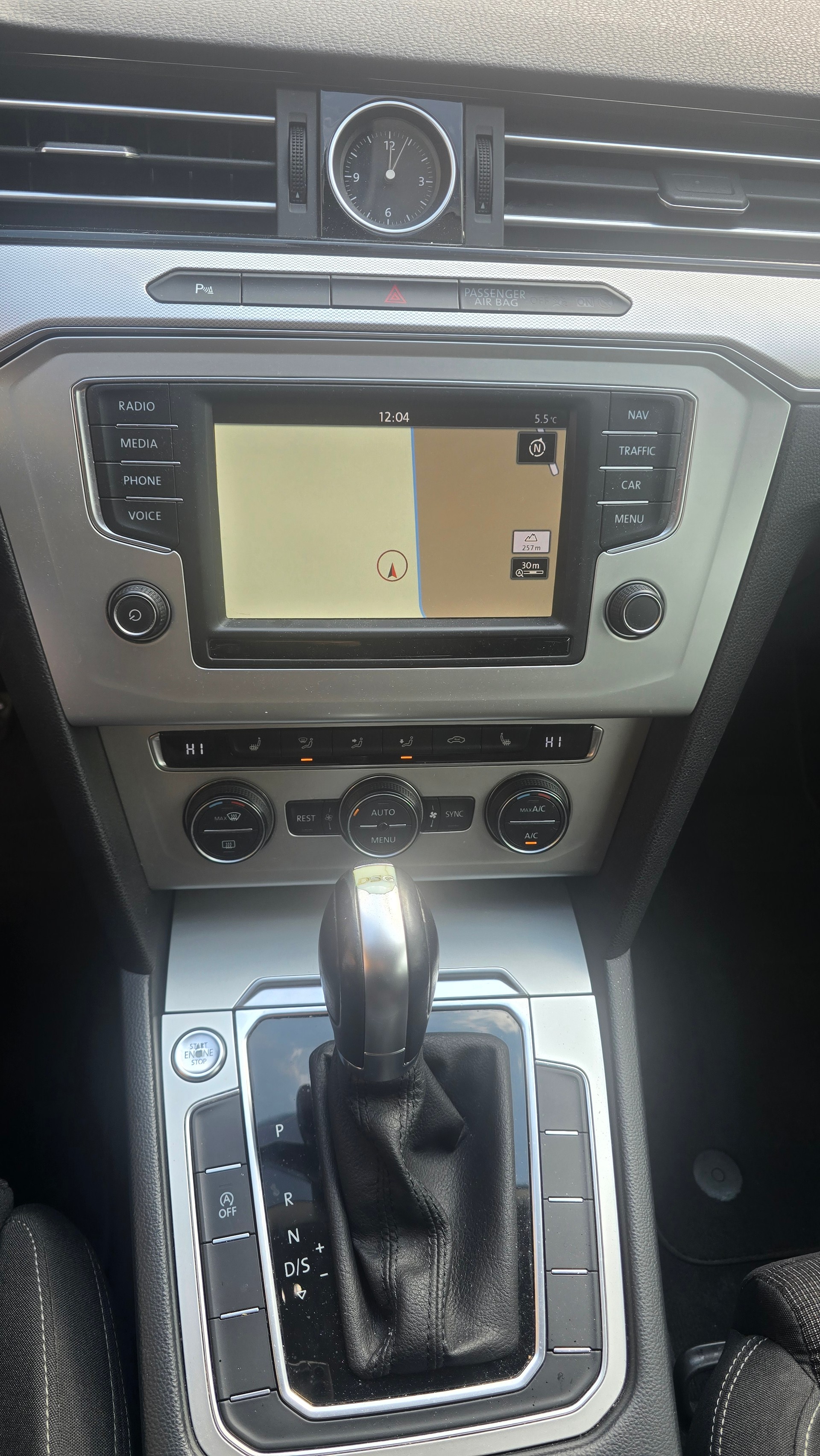 VW Passat Variant 1.4 TSI ACT BMT Comfortline DSG-image-15