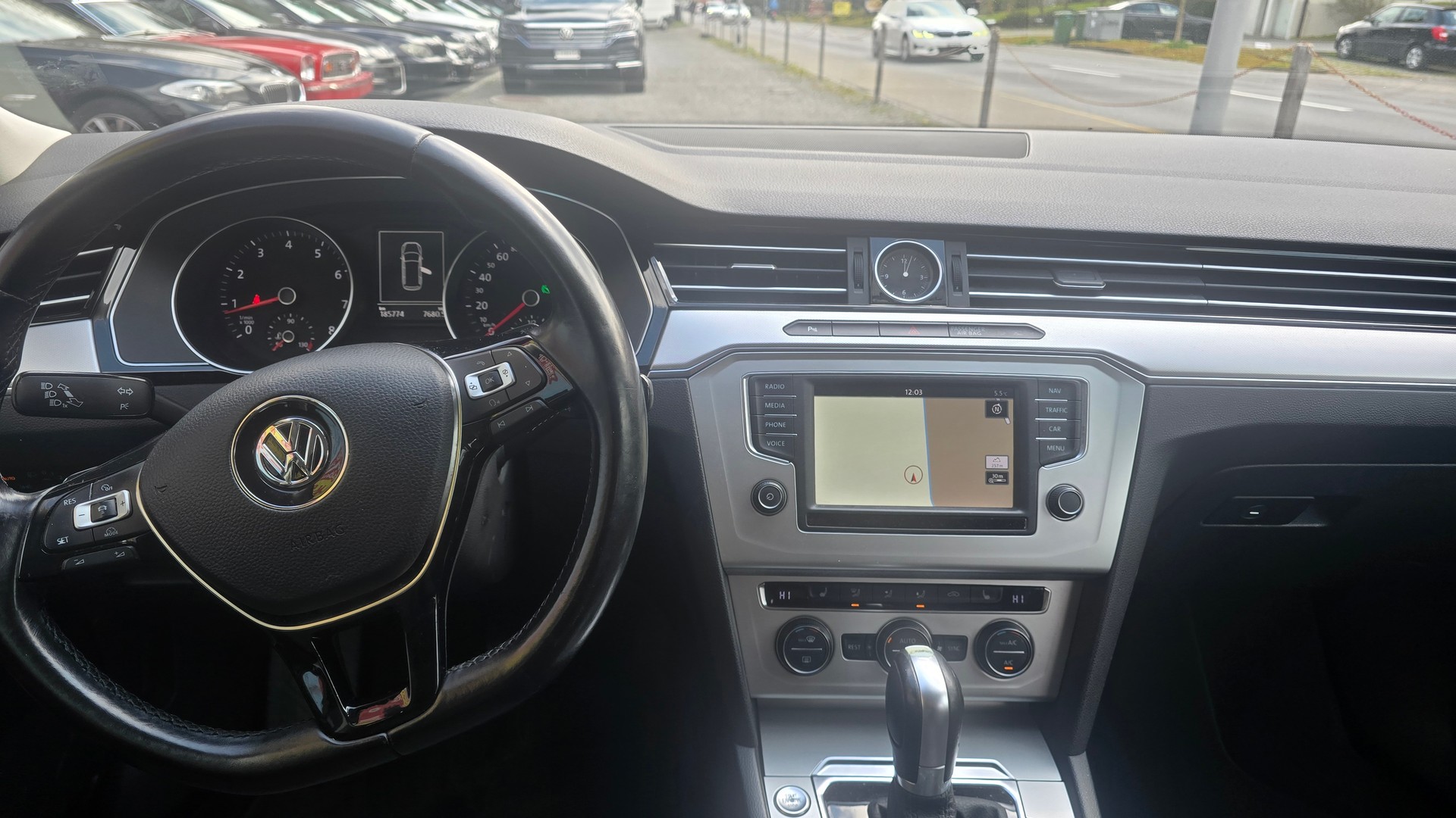 VW Passat Variant 1.4 TSI ACT BMT Comfortline DSG-image-10