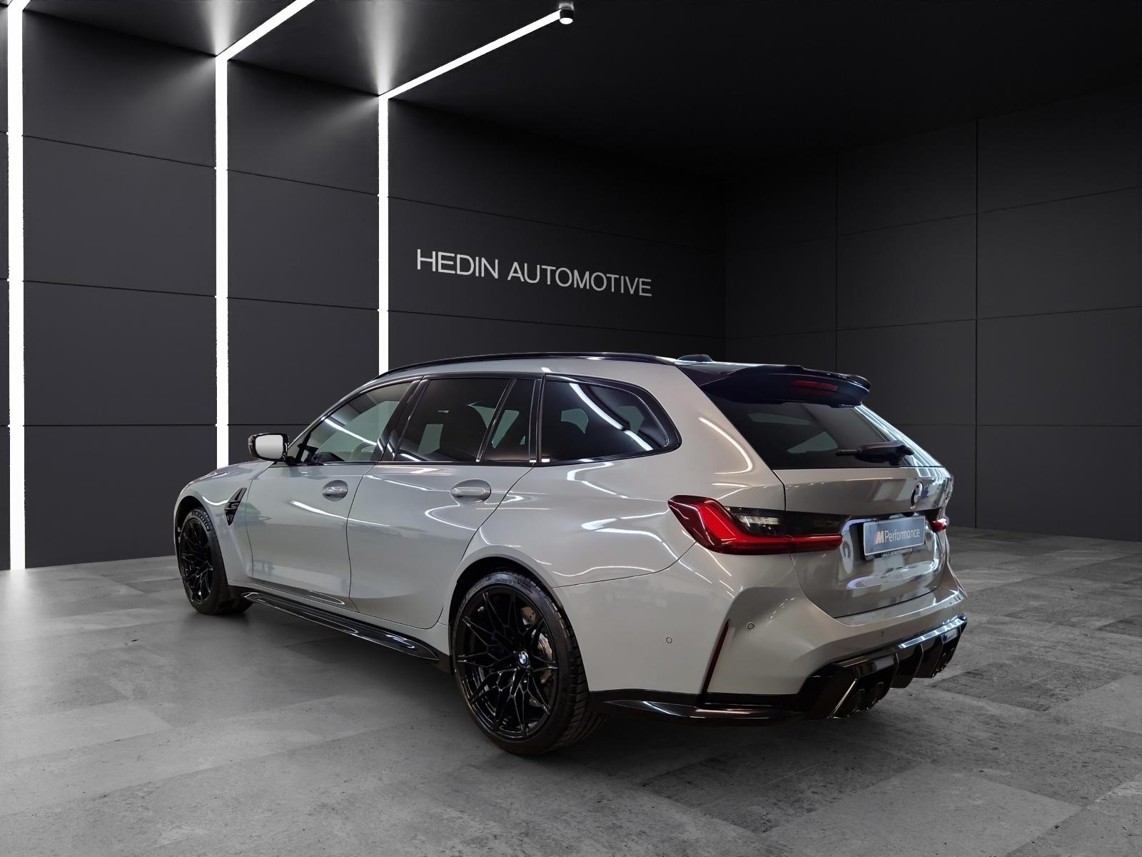 BMW M3 Competition xDrive Touring-showroom-element-2