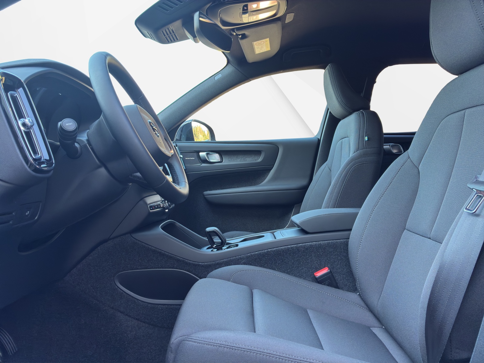 VOLVO EX40 Extended Plus-image-9