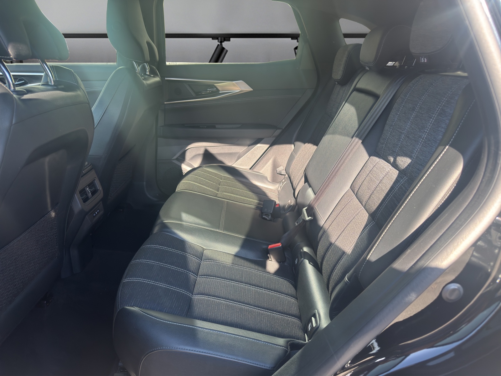 RENAULT Austral 1.2 HEV 200 Techno A-image-10