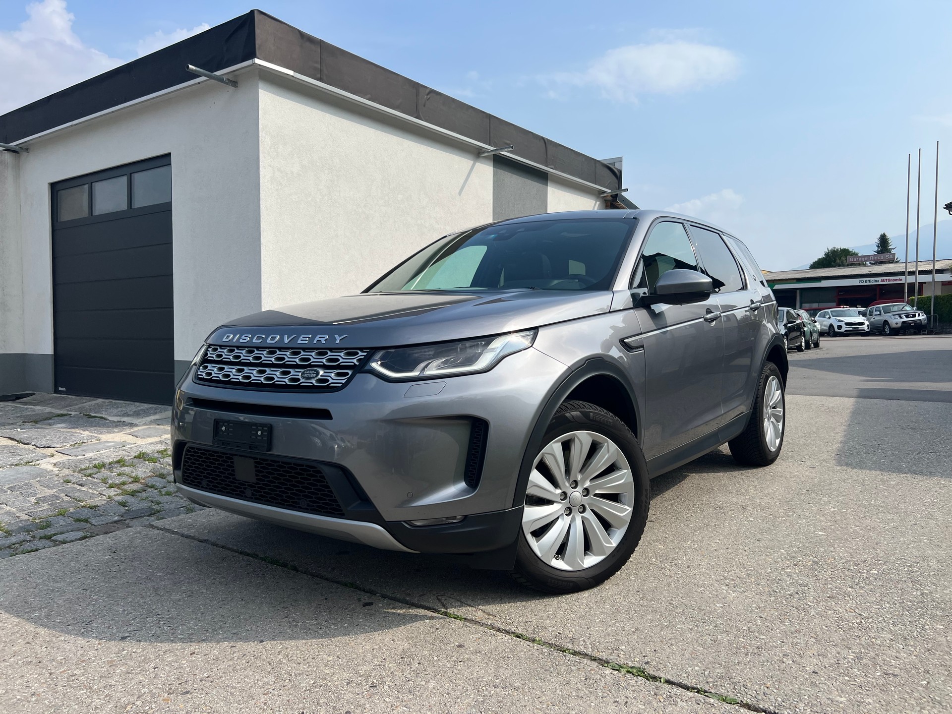 LAND ROVER Discovery Sport D180 2.0D TD4 MHEV HSE AWD AT9-image-3