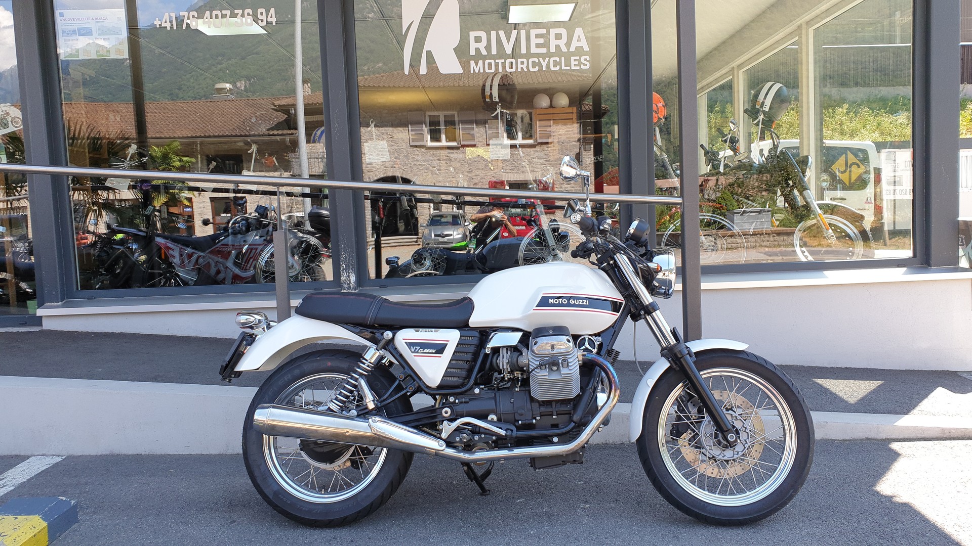 MOTO GUZZI V7 Classic-image-0