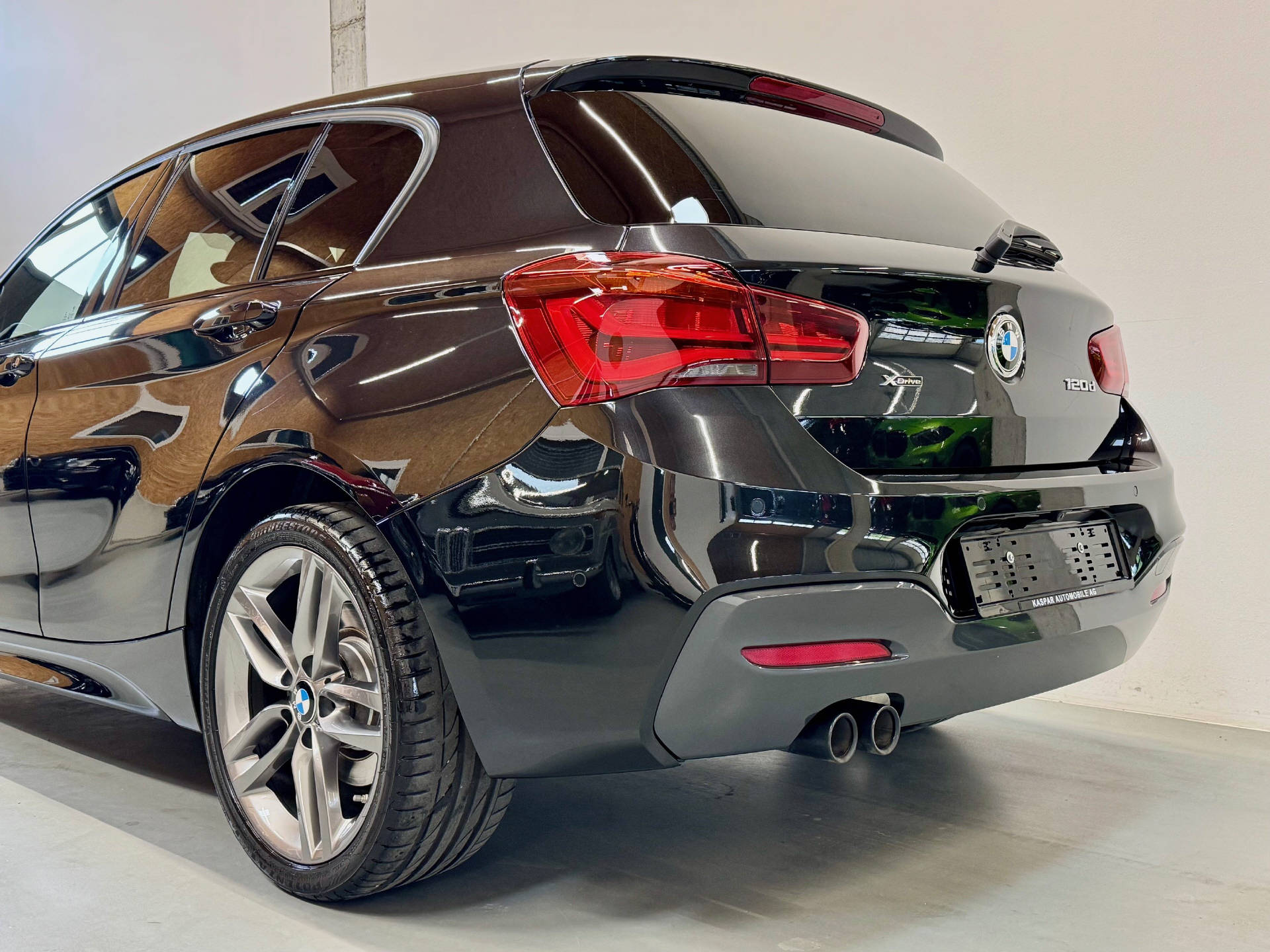 BMW 120d xDrive SAG-image-13