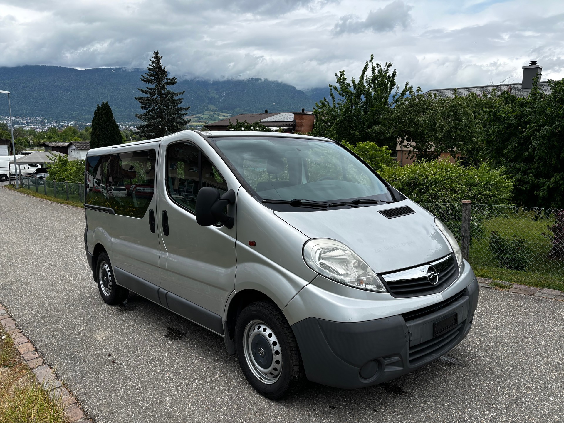 OPEL Vivaro 2.5 CDTI 2.9t L1H1