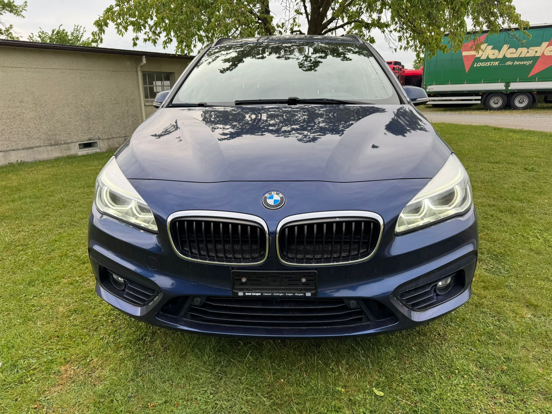 BMW 220d xDrive Gran Tourer Steptronic-image-1