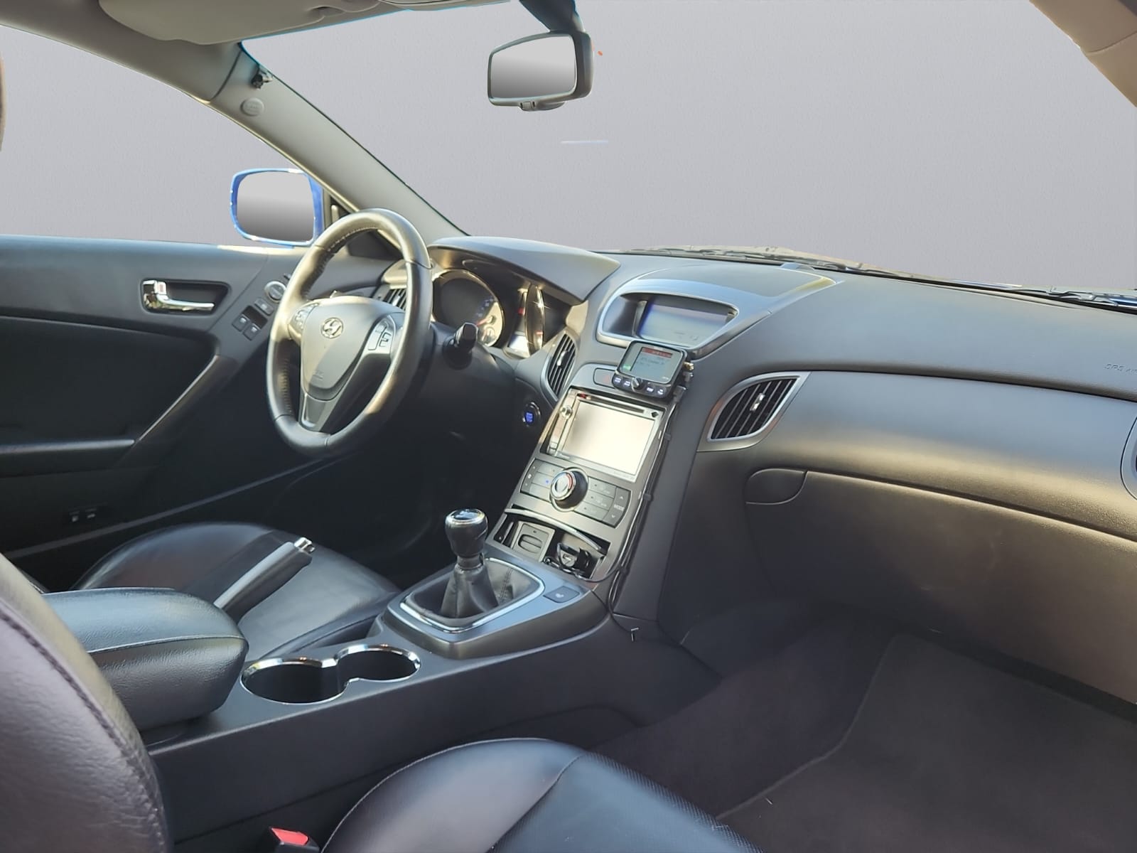 HYUNDAI Genesis 2.0 Turbo-image-9