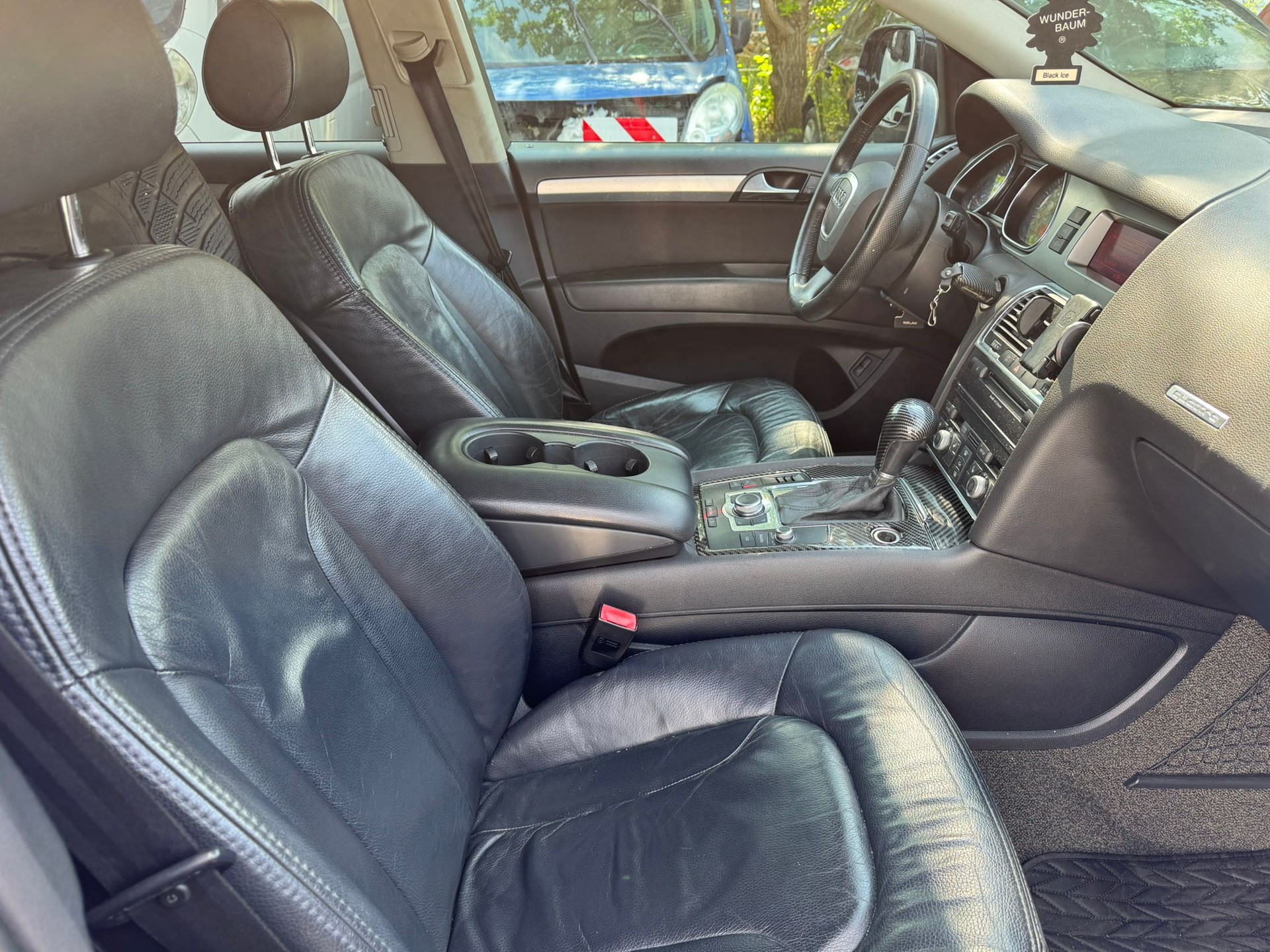 AUDI Q7 3.0 TDI quattro tiptronic-image-12