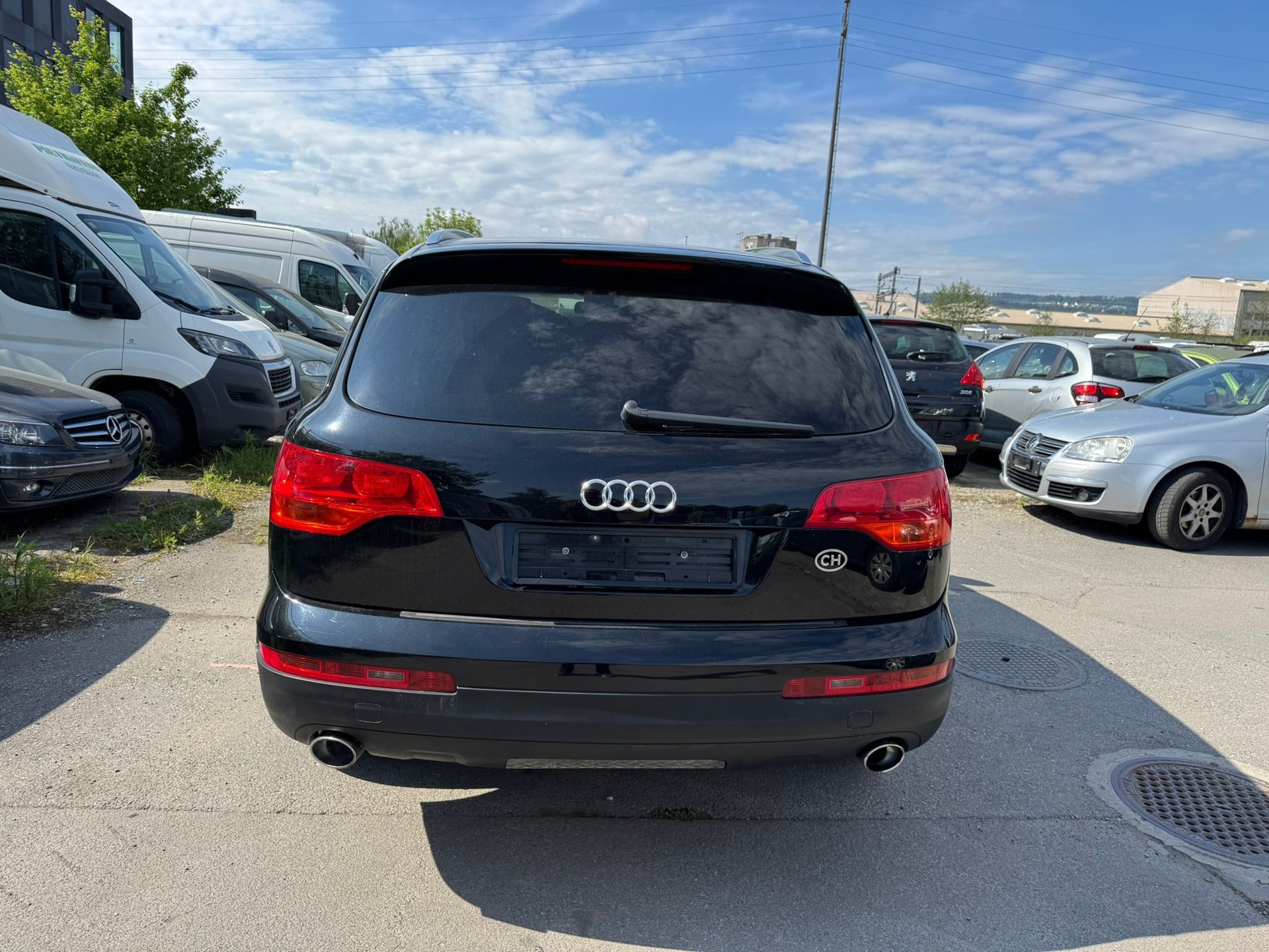 AUDI Q7 3.0 TDI quattro tiptronic-image-11