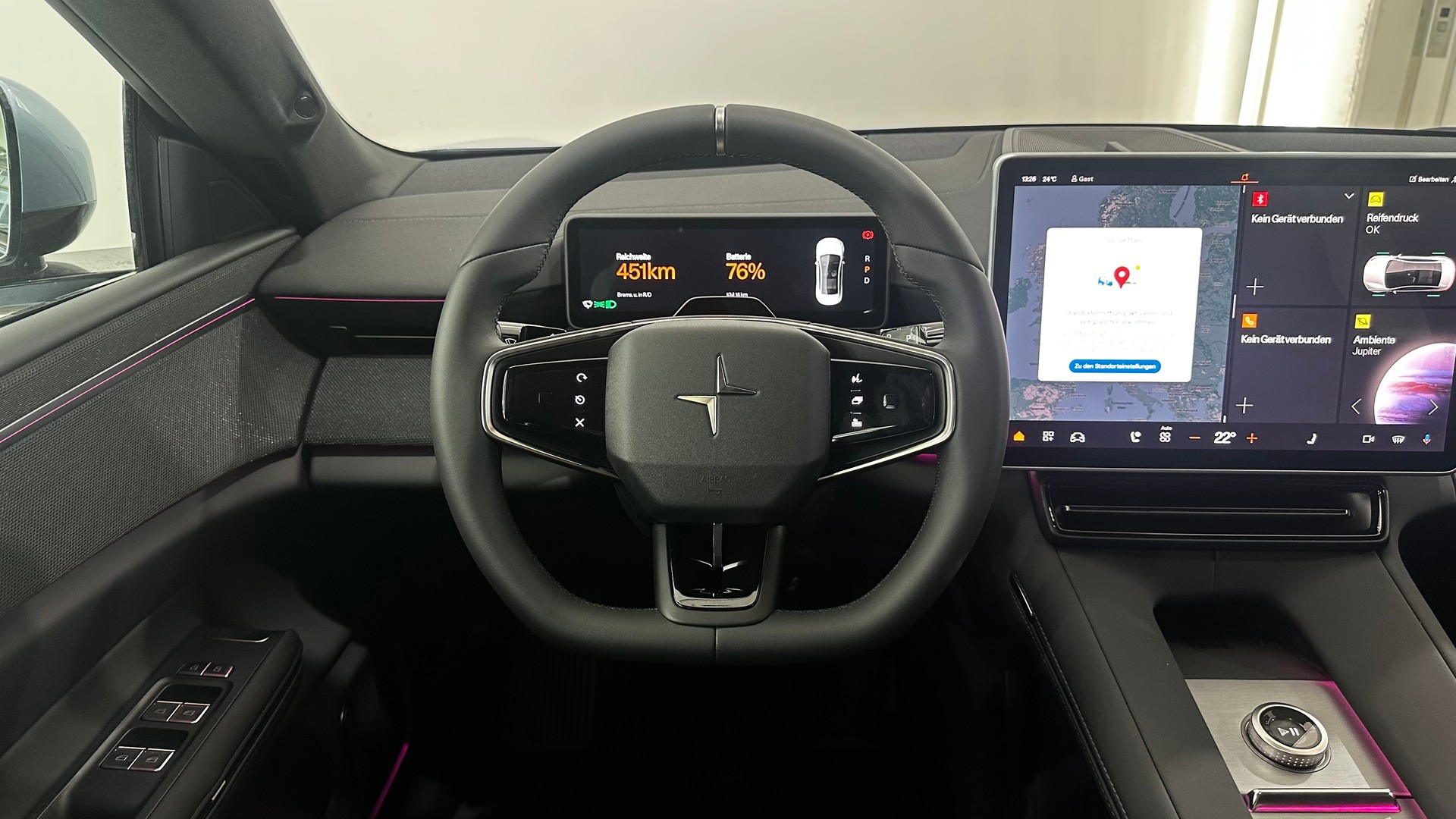 POLESTAR 4 Long Range Dual Motor-image-12
