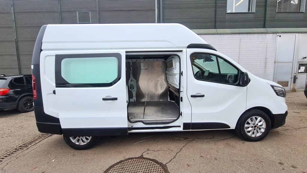 RENAULT Trafic 2.0 Blue dCi 150 Advance L2H2 EN ** Anh-Kupplung ** Parkhilfe v+h ** Gr-Navi ** RF-Kamera **-image-6