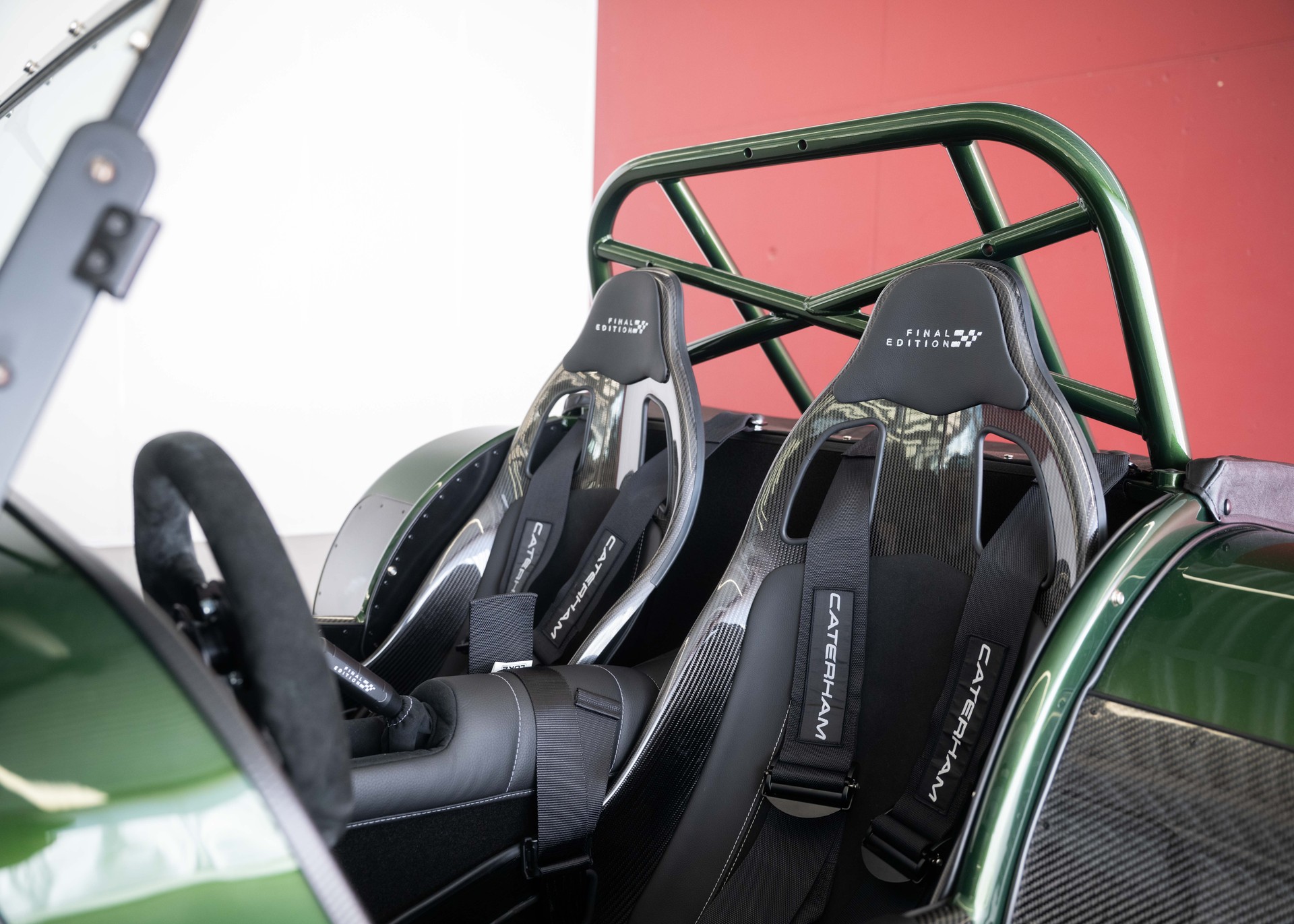 CATERHAM Seven 485 Final Edition 47 of 60 (S3 Chassis, Swiss-homologated new car, Verde Emes premium paint, 24-month factory warranty)-image-25