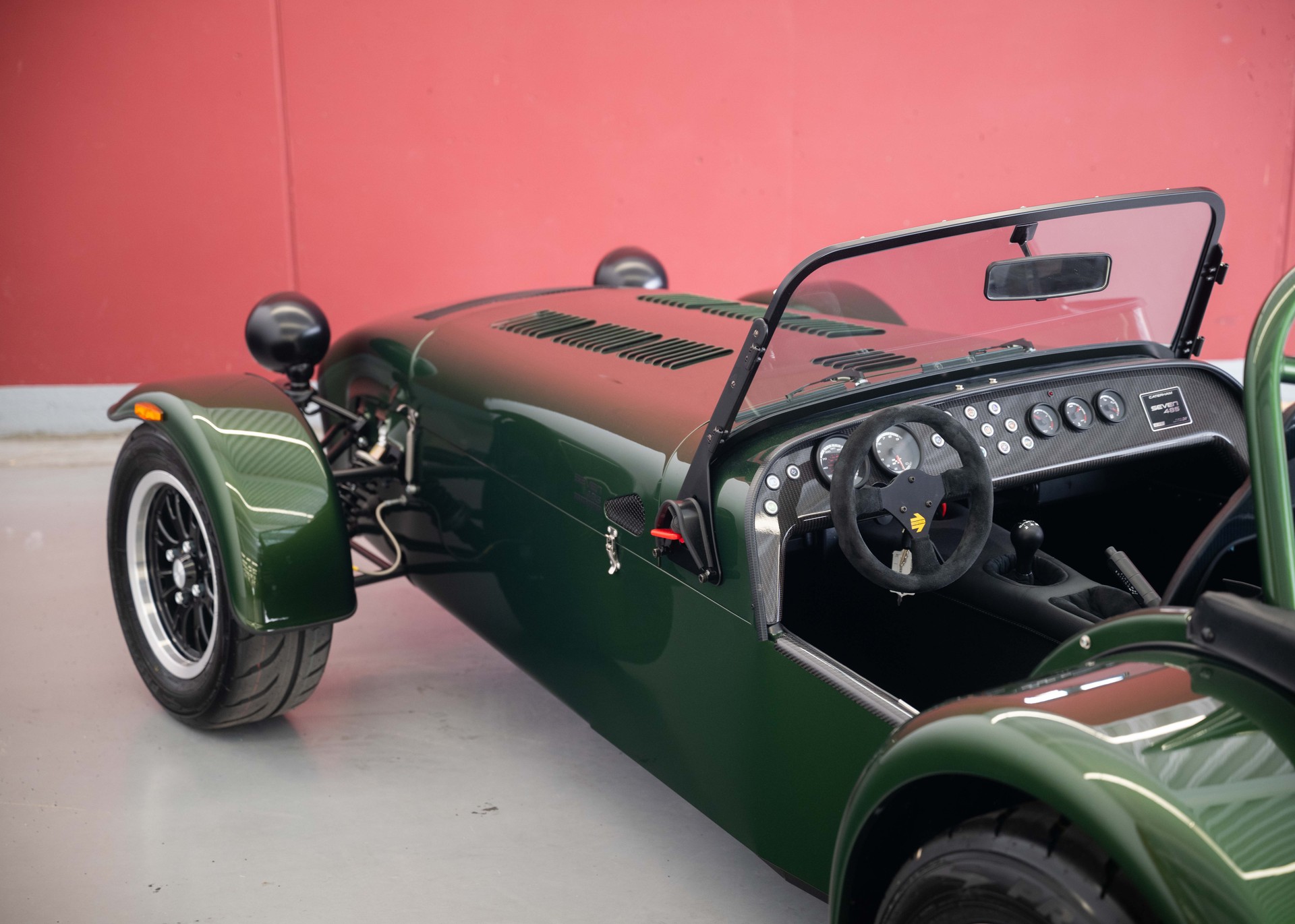 CATERHAM Seven 485 Final Edition 47 of 60 (S3 Chassis, Swiss-homologated new car, Verde Emes premium paint, 24-month factory warranty)-image-9