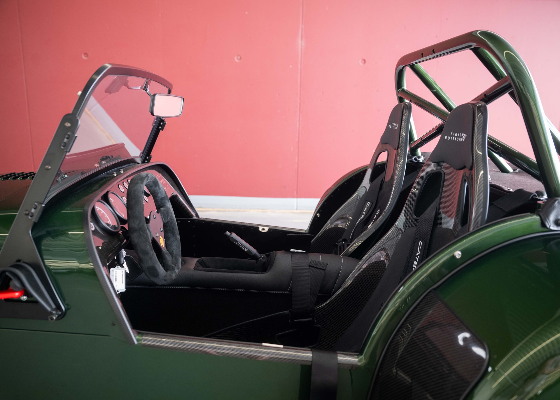 CATERHAM Seven 485 Final Edition 47 of 60 (S3 Chassis, Swiss-homologated new car, Verde Emes premium paint, 24-month factory warranty)-image-24