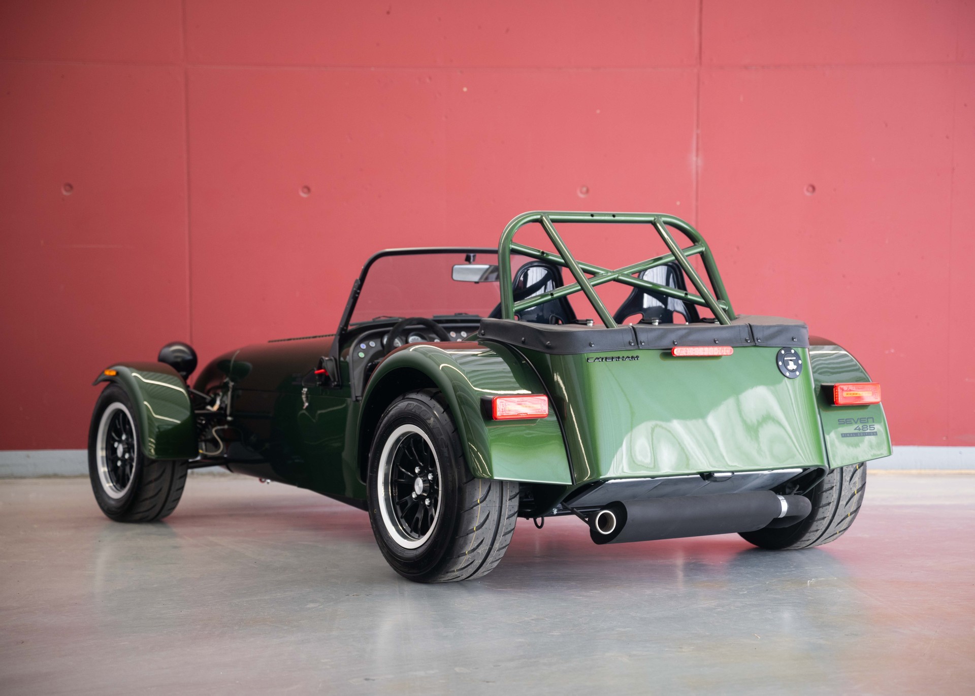 CATERHAM Seven 485 Final Edition 47 of 60 (S3 Chassis, Swiss-homologated new car, Verde Emes premium paint, 24-month factory warranty)-showroom-element-1