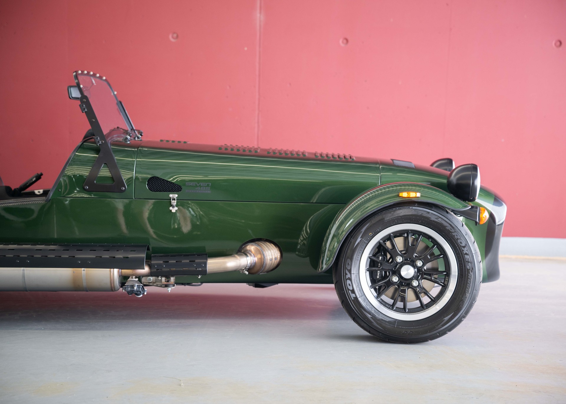 CATERHAM Seven 485 Final Edition 47 of 60 (S3 Chassis, Swiss-homologated new car, Verde Emes premium paint, 24-month factory warranty)-image-8