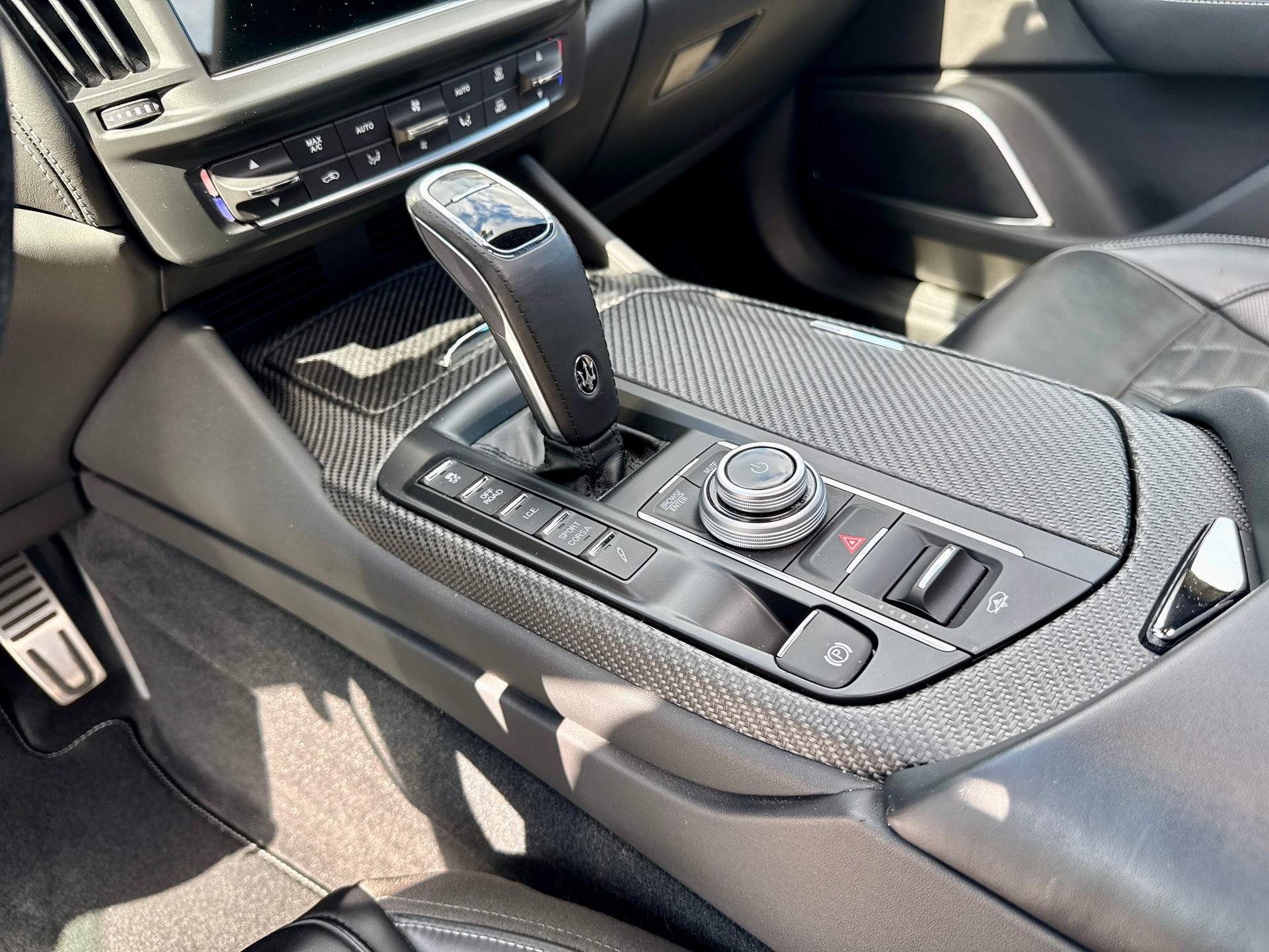 MASERATI Levante 3.8 V8 Trofeo Q4 Automatica-image-12