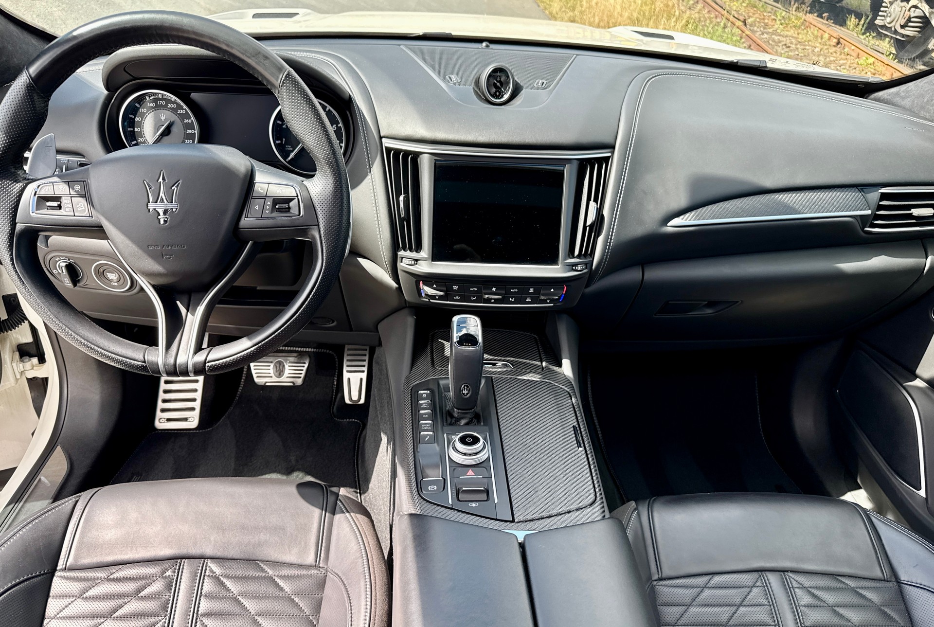 MASERATI Levante 3.8 V8 Trofeo Q4 Automatica-image-10