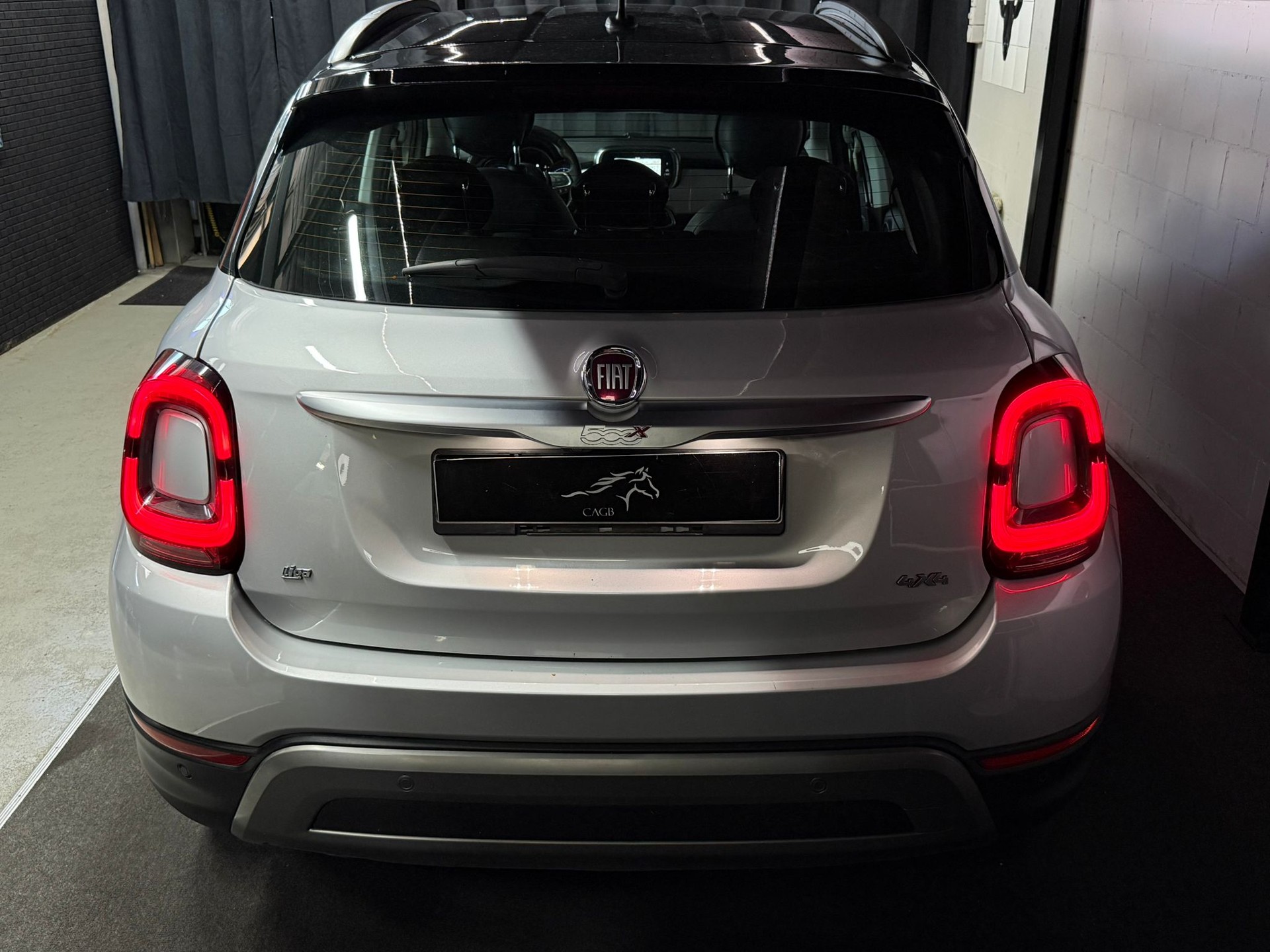 FIAT 500X 2.0MJ Cross 4x4 Automatic-image-6