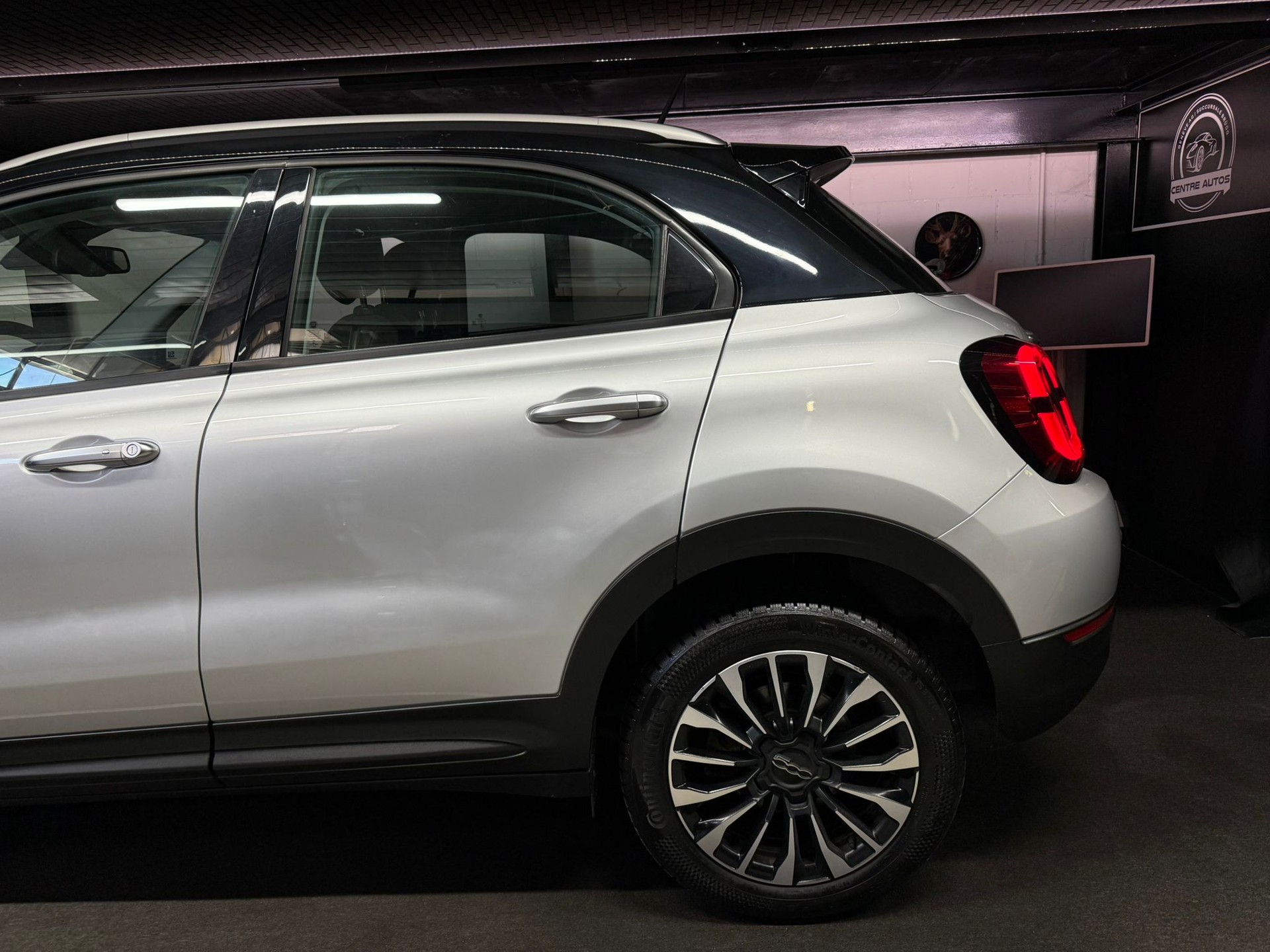 FIAT 500X 2.0MJ Cross 4x4 Automatic-image-9