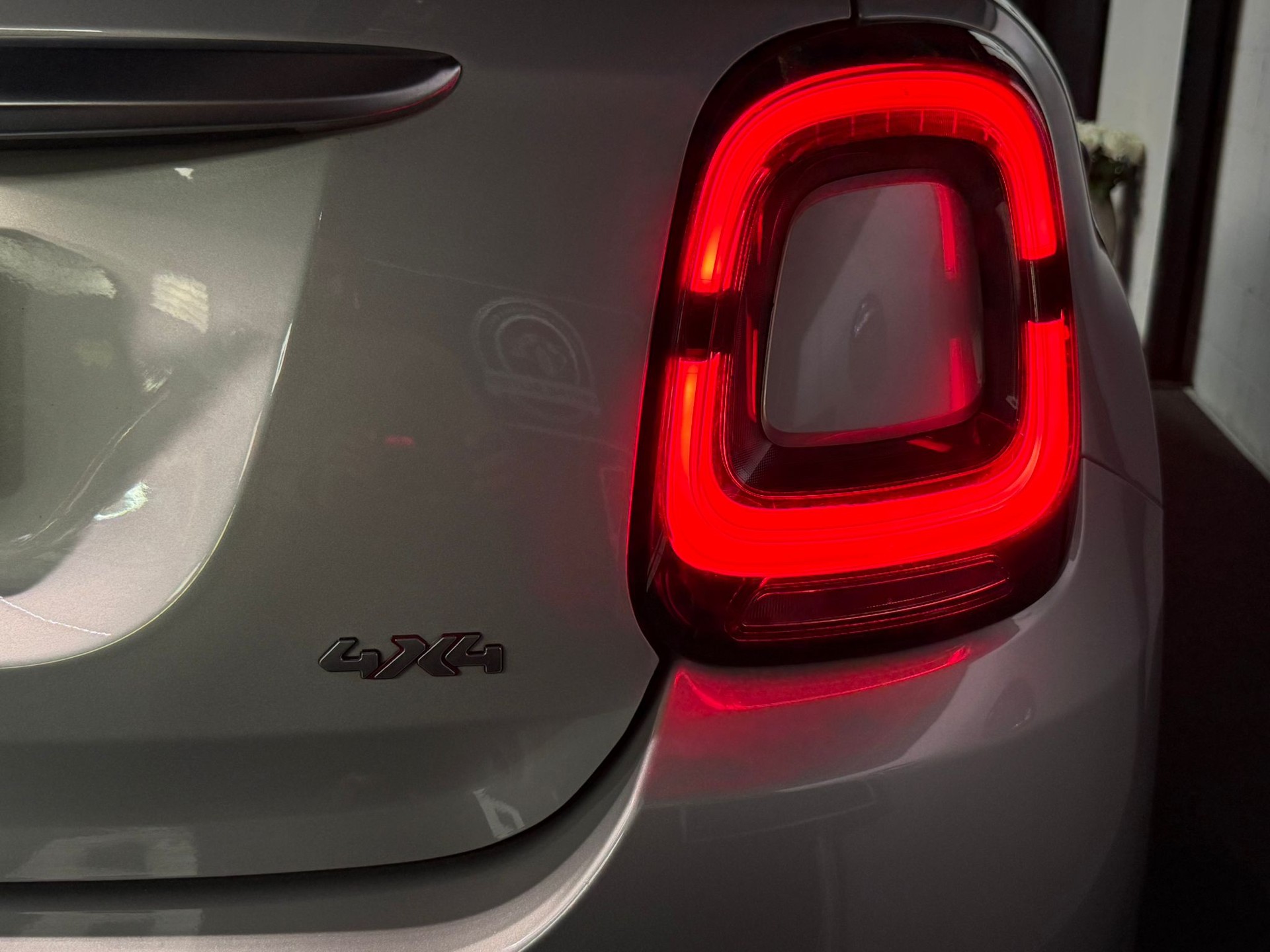 FIAT 500X 2.0MJ Cross 4x4 Automatic-image-7