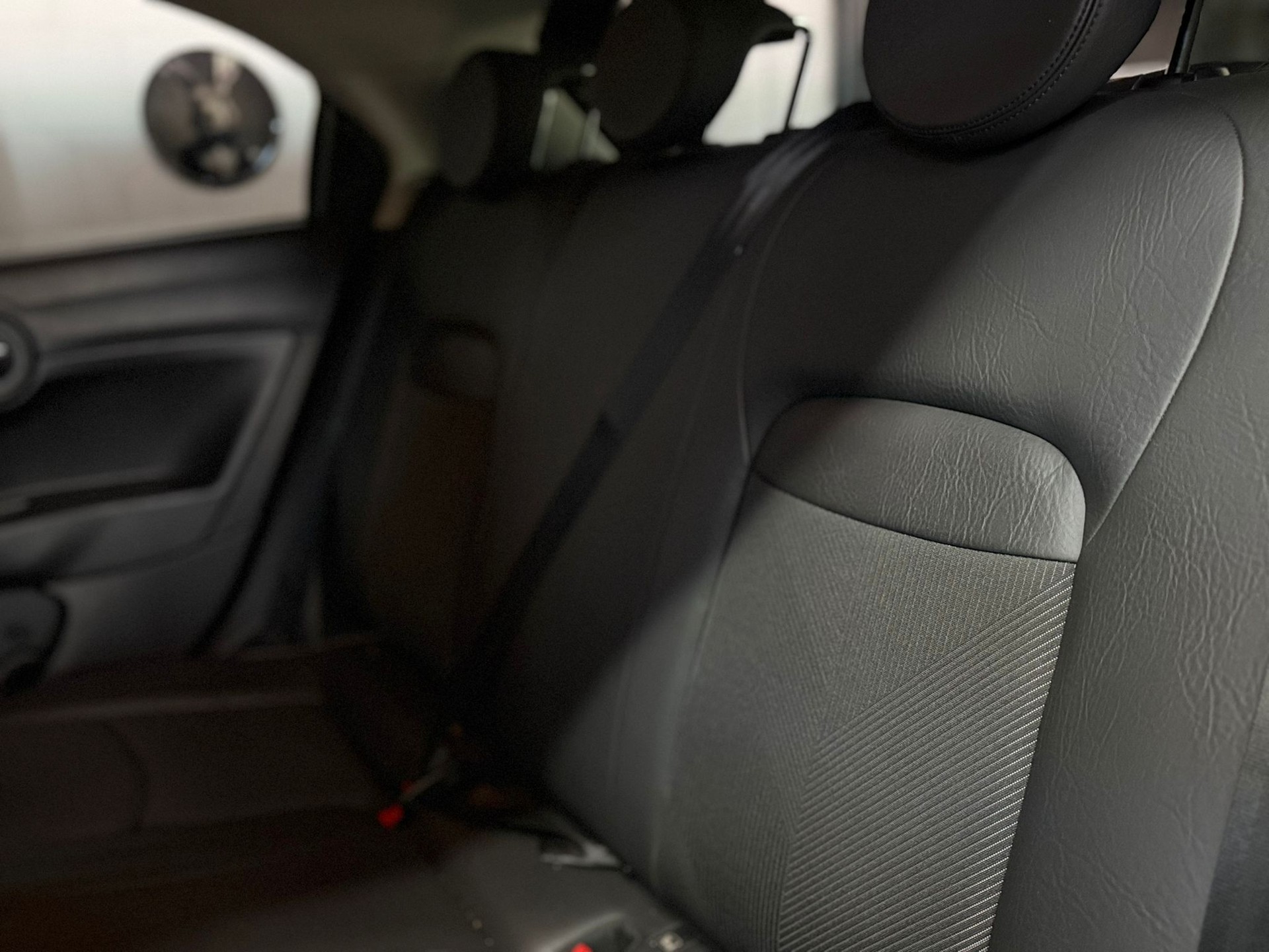 FIAT 500X 2.0MJ Cross 4x4 Automatic-image-14