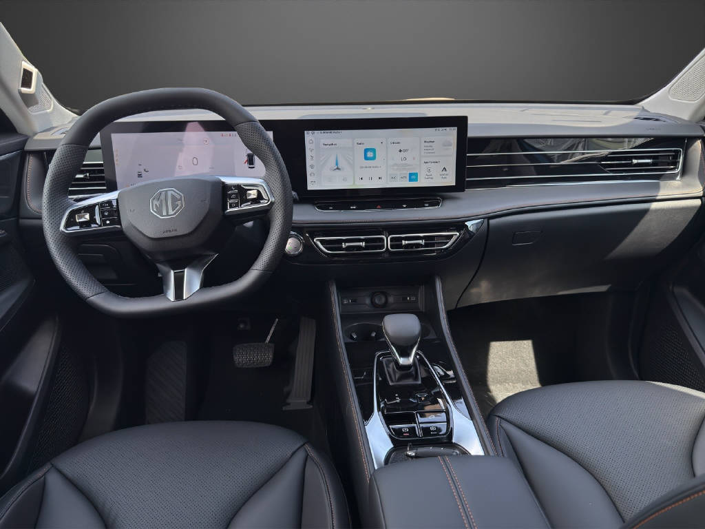 MG HS 1.5 Hybrid Luxury-image-8