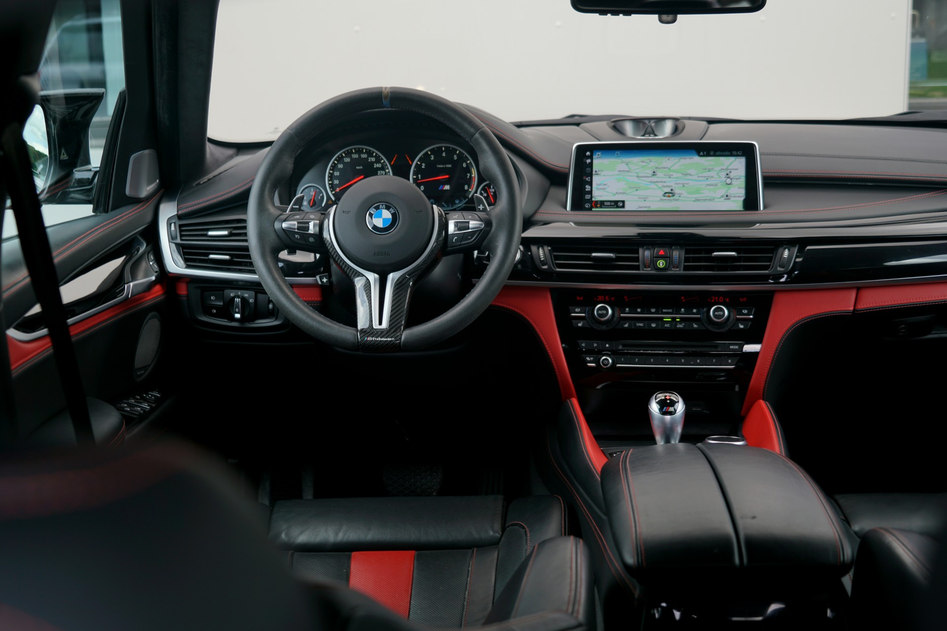 BMW X6M Edition Black Fire Steptronic (CH)-image-15