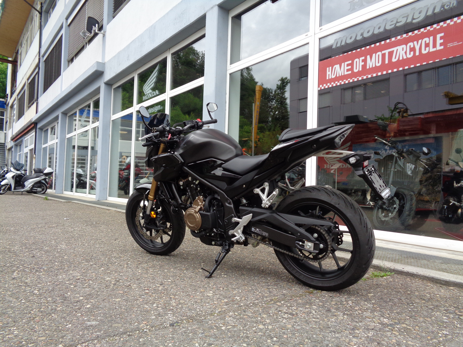 HONDA CB 500 F-image-1