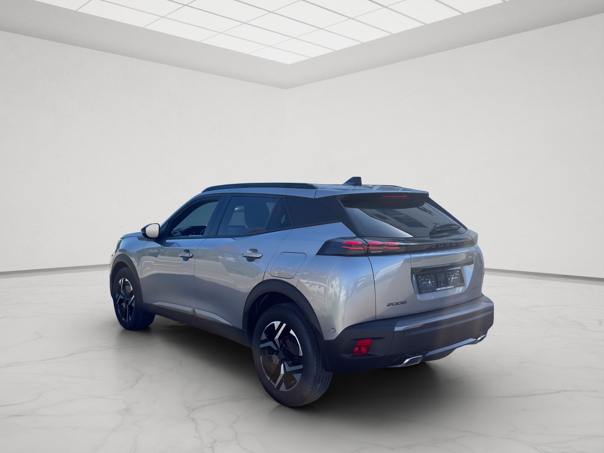 PEUGEOT 2008 1.2 145 MHEV Allure-showroom-element-2