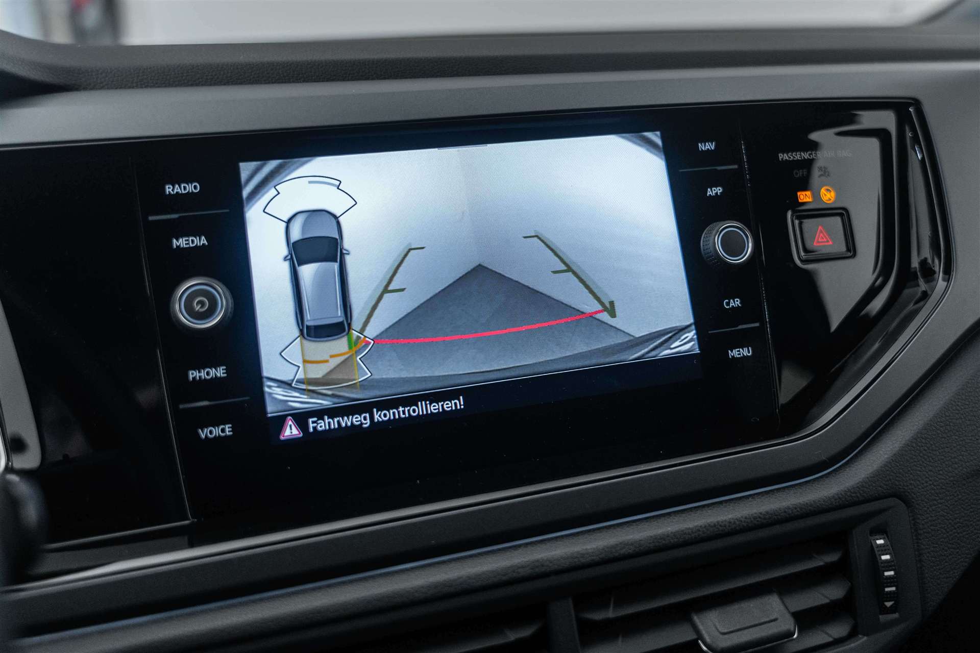 VW Taigo 1.0 TSi R-Line DSG-Automat-image-15