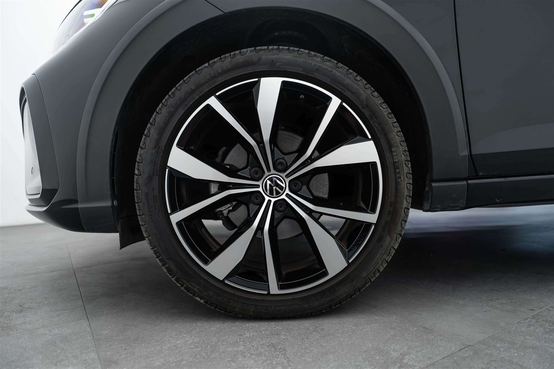 VW Taigo 1.0 TSi R-Line DSG-Automat-image-5