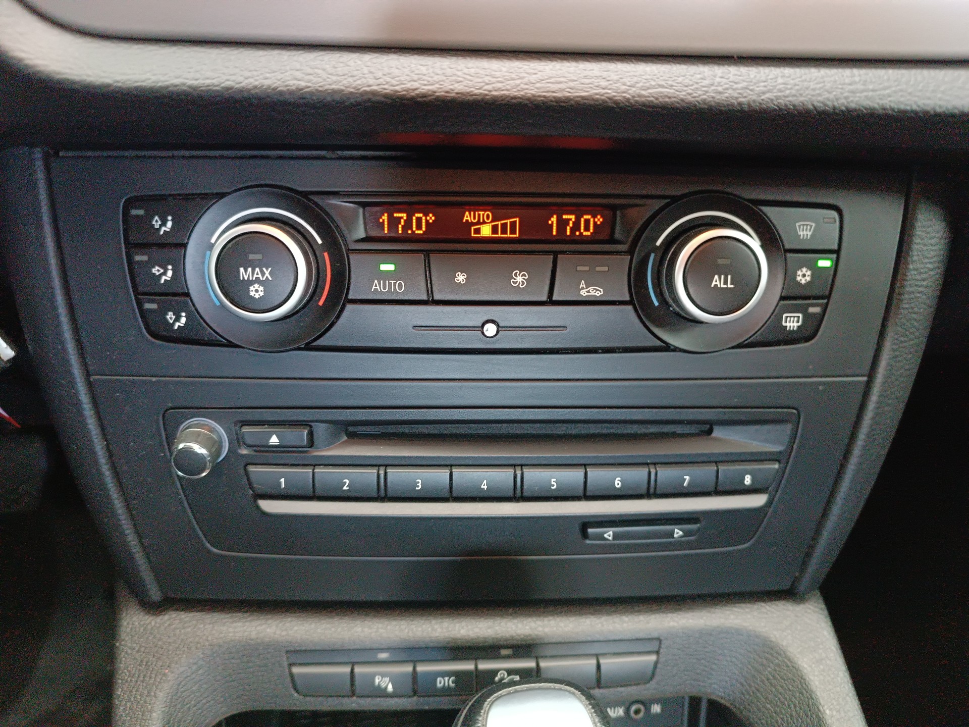 BMW X1 xDrive 20d Steptronic-image-9