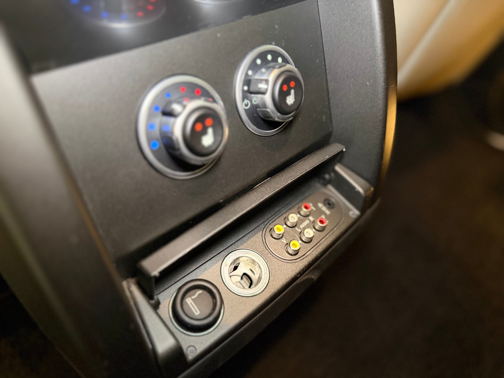 LAND ROVER Range Rover 5.0 V8 SC Autobiography Automatic-image-16