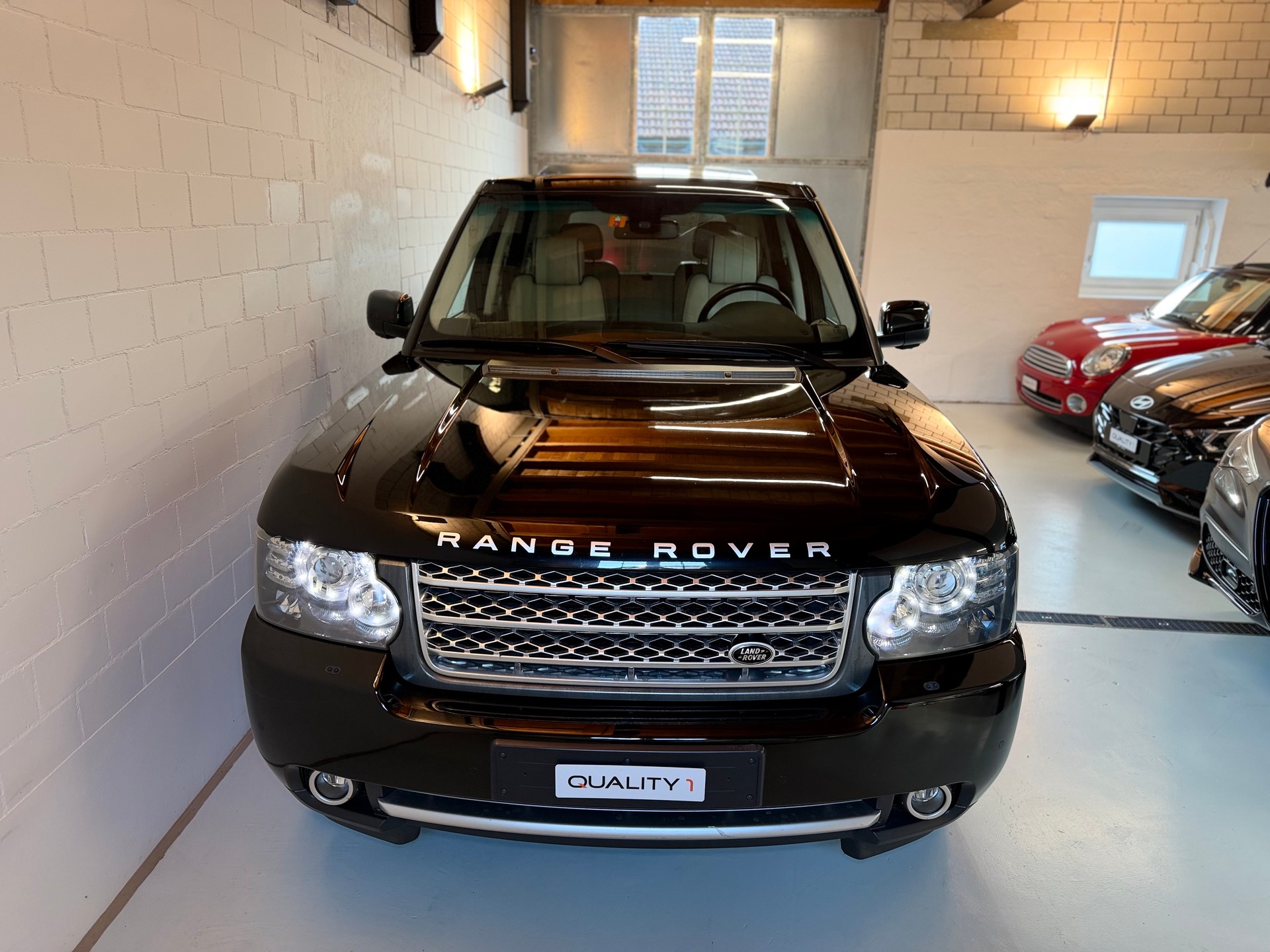 LAND ROVER Range Rover 5.0 V8 SC Autobiography Automatic-showroom-element-2
